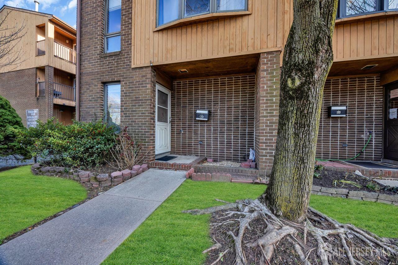 108 Paul Robeson Boulevard Image 3