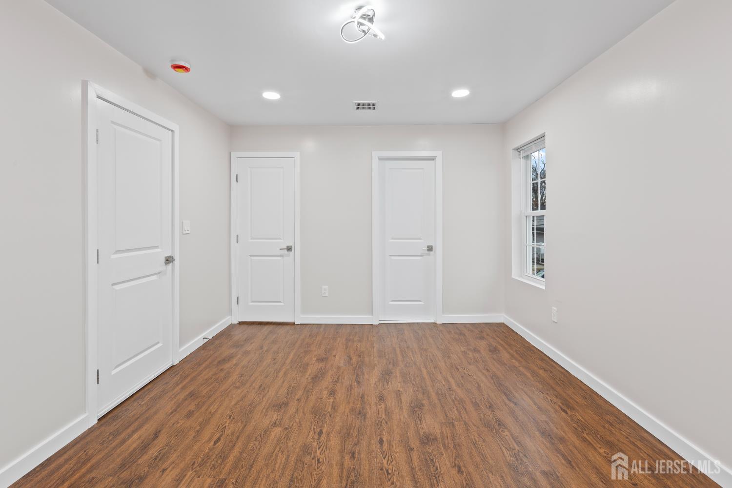 33 McAuliffe Drive, North Brunswick, NJ, 08902 image 18