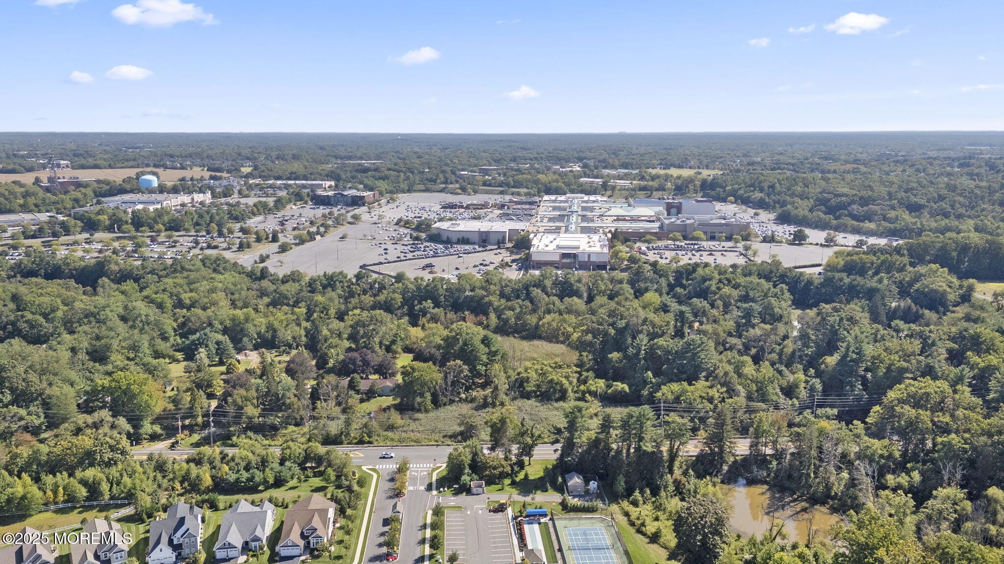 100 Route 33 Image 5