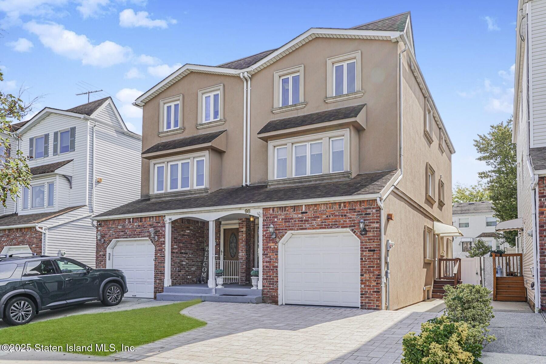 98 Cotter Avenue Image 2