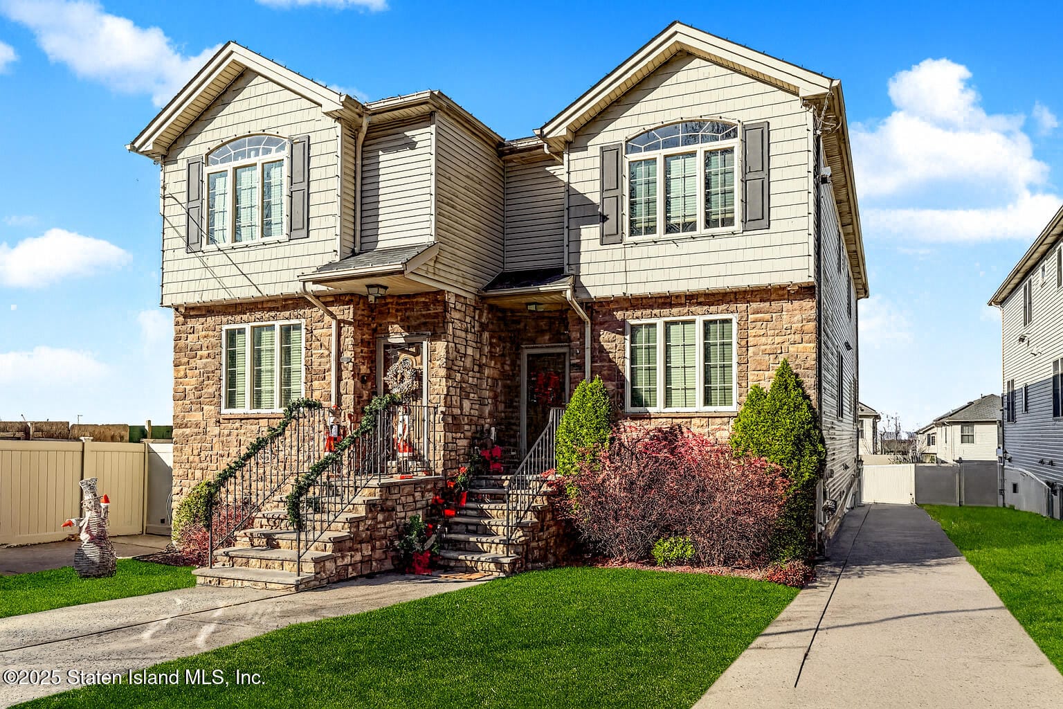 1352 Forest Hill Road Image 1