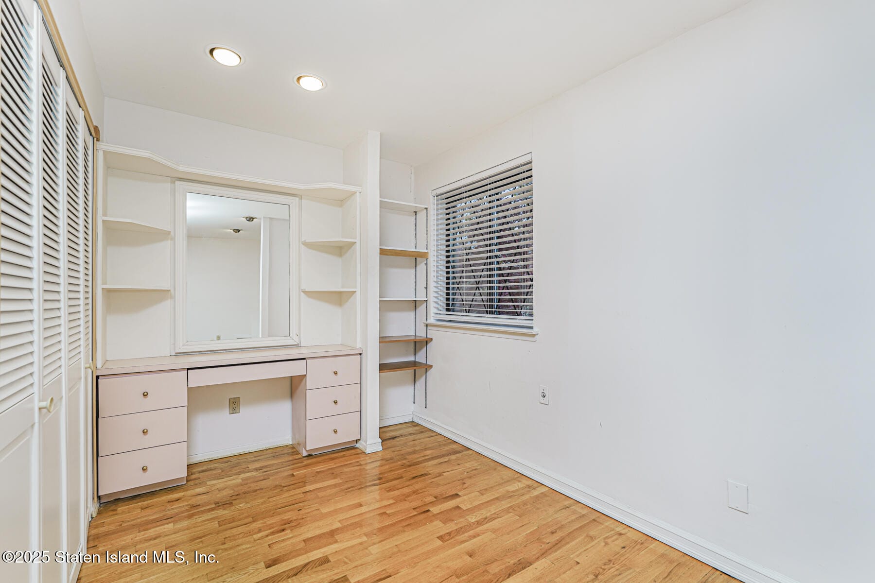 79 Claradon Lane, Staten Island, NY, 10305 image 17