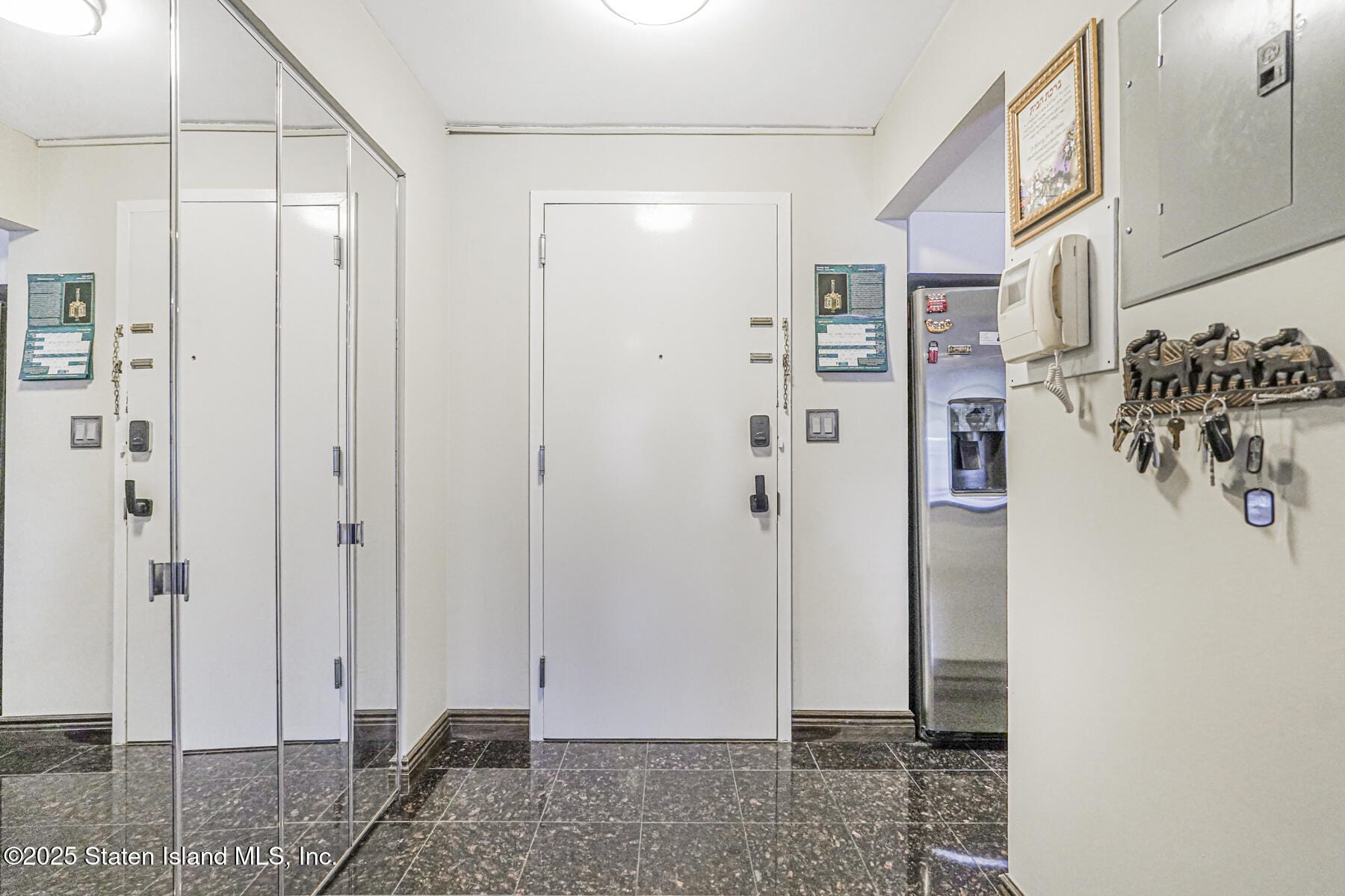 40 Wellington Court 2a Image 2