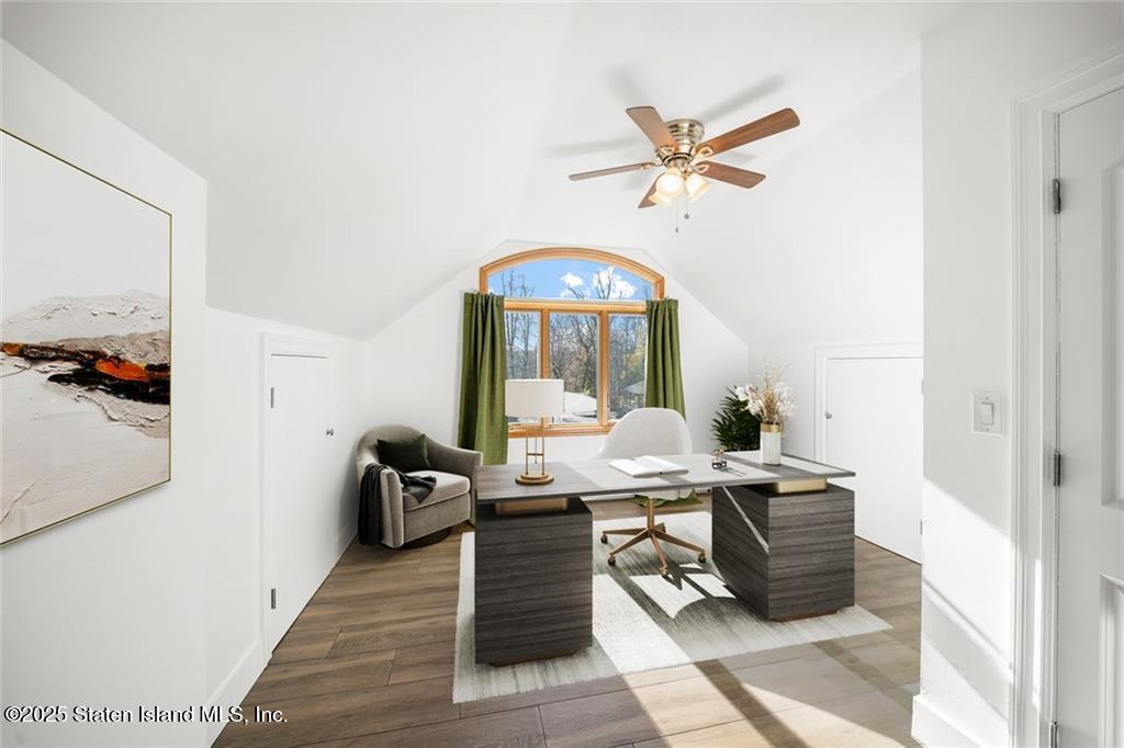 393 St Andrews Road, Staten Island, NY, 10306 image 12