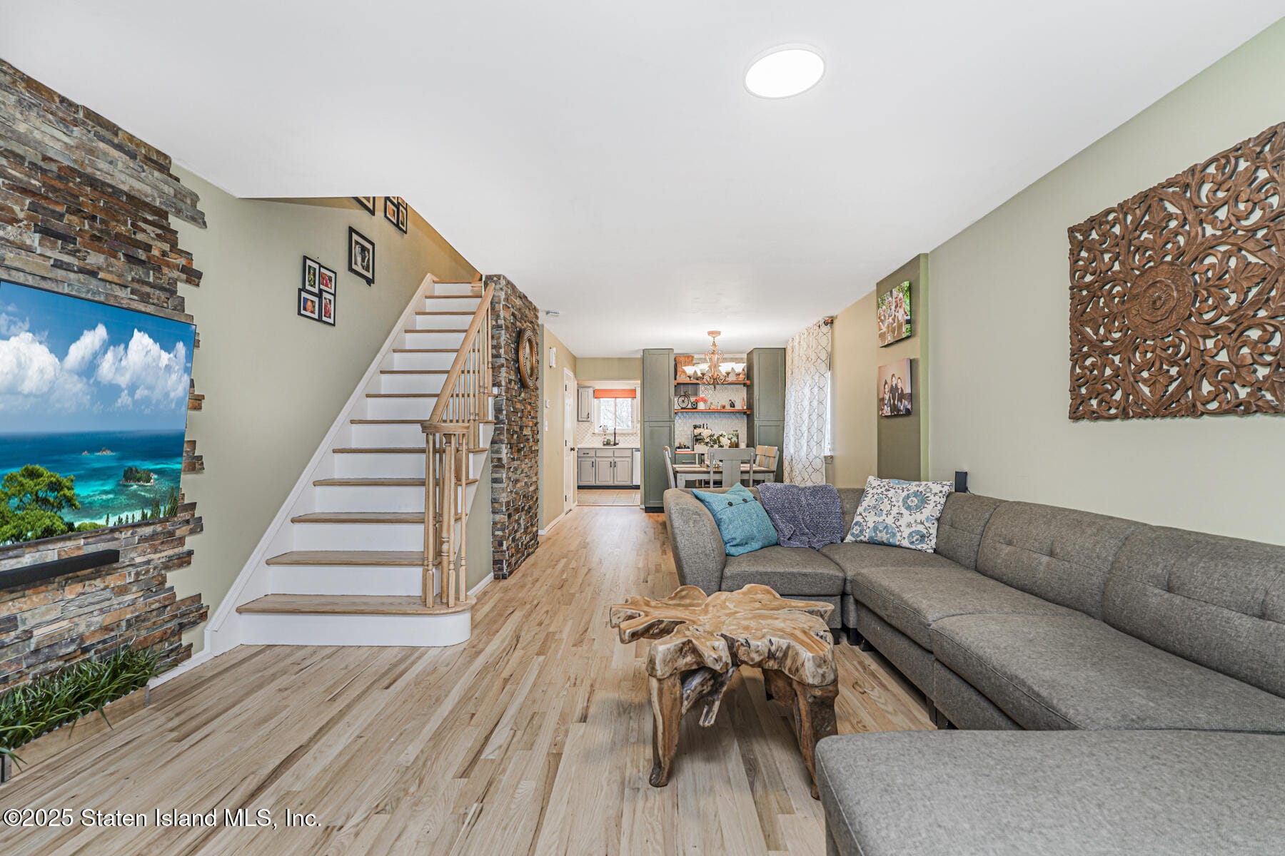 29 Diaz Street Image 4