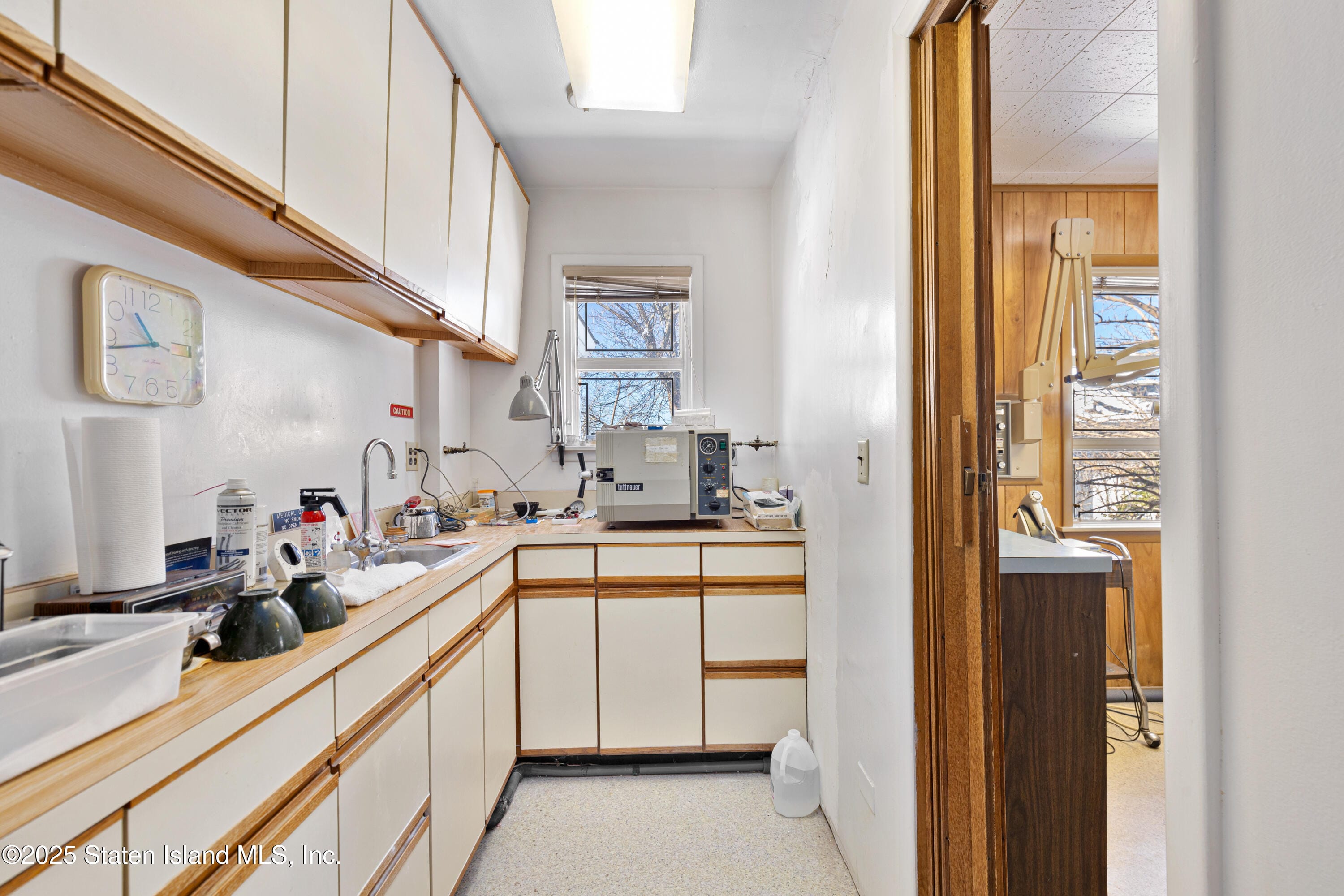 1625 Victory Boulevard, Staten Island, NY, 10314 image 11