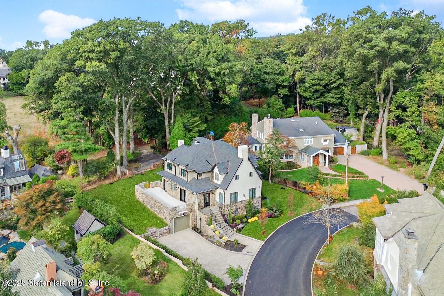 91 West Entry Road Image 3