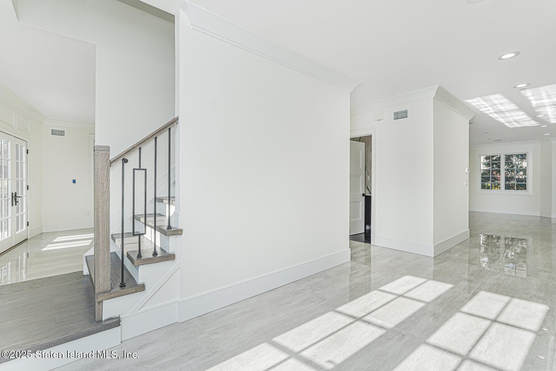 91 West Entry Road, Staten Island, NY, 10304 image 9