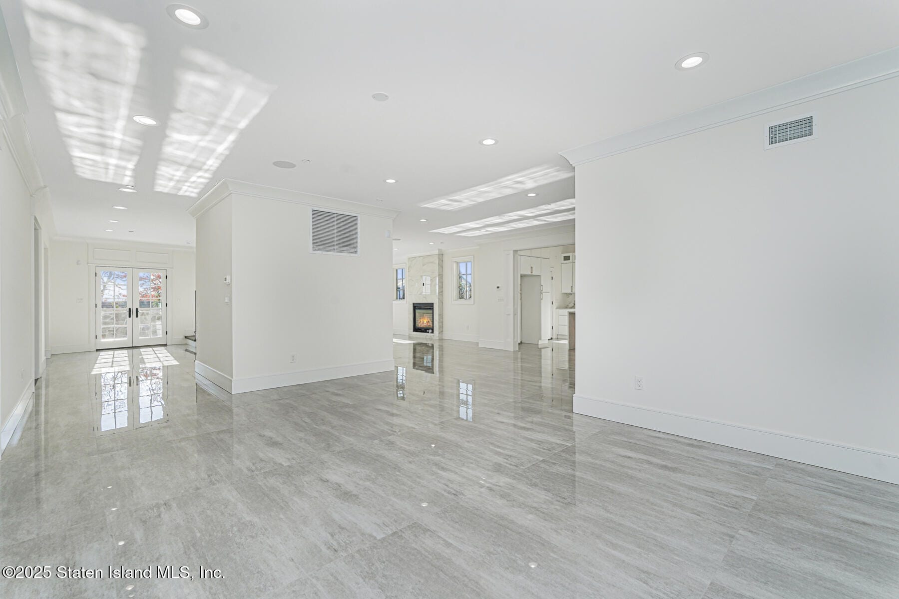 91 West Entry Road, Staten Island, NY, 10304 image 13