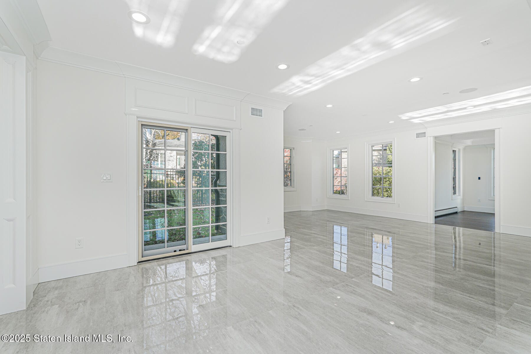 91 West Entry Road, Staten Island, NY, 10304 image 21