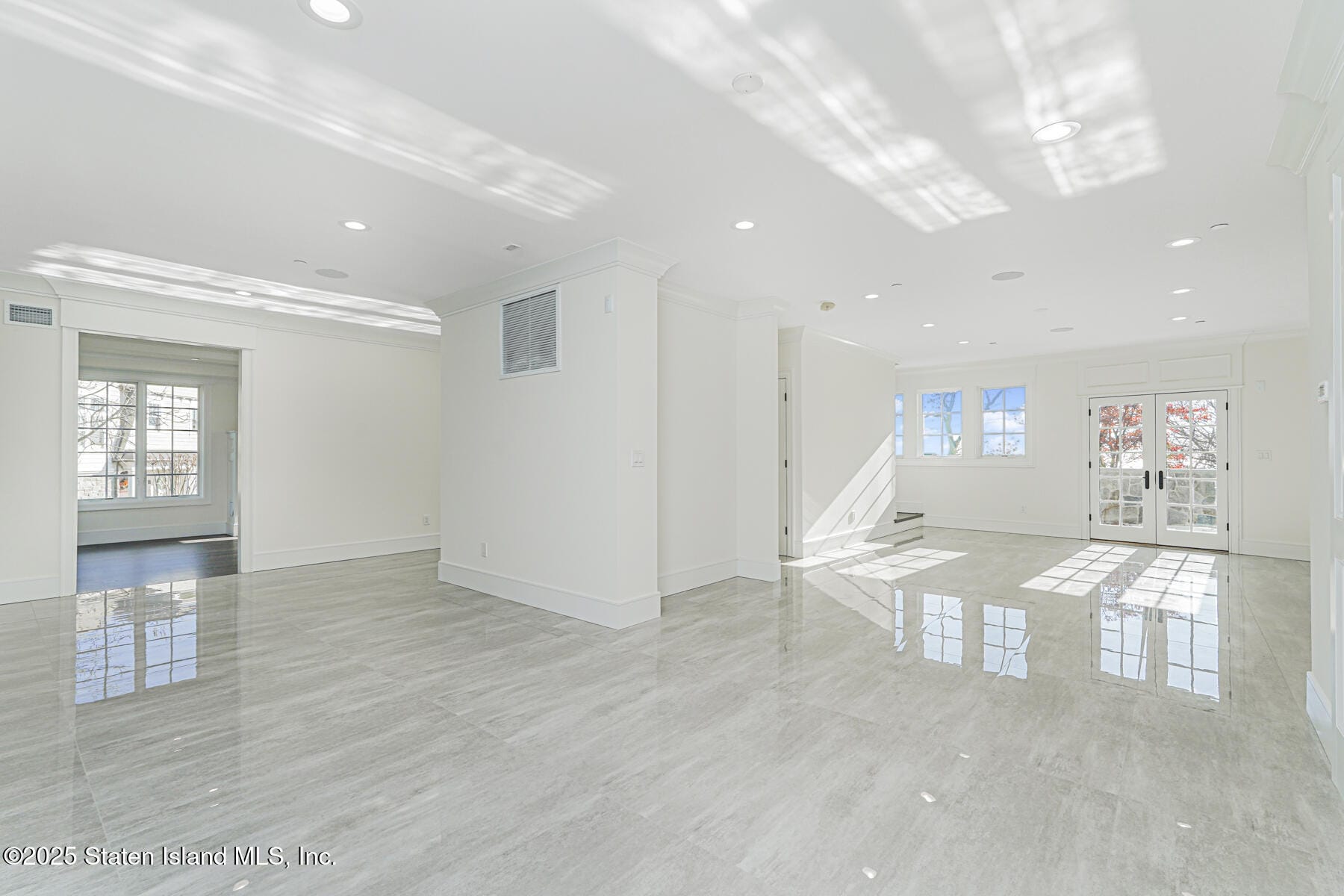 91 West Entry Road, Staten Island, NY, 10304 image 22