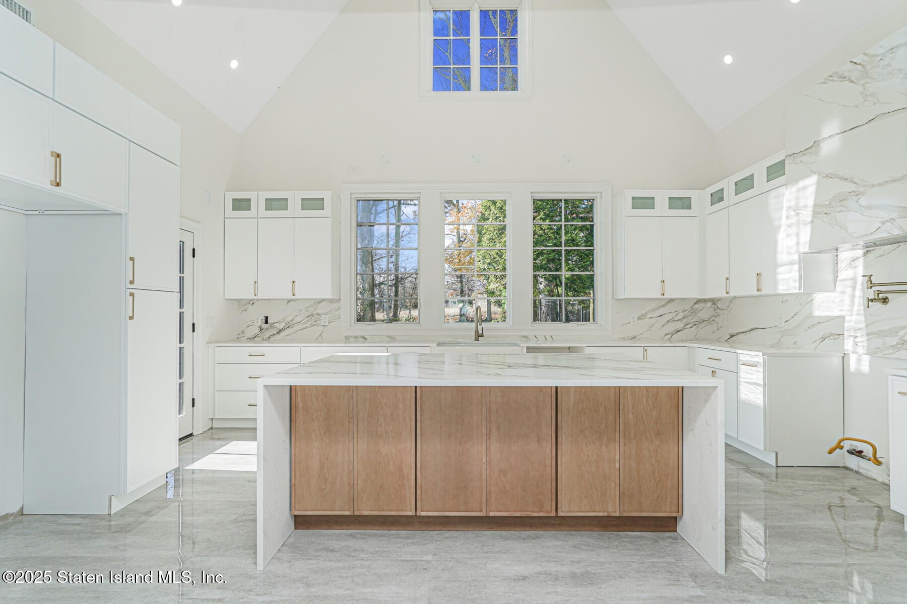 91 West Entry Road, Staten Island, NY, 10304 image 24