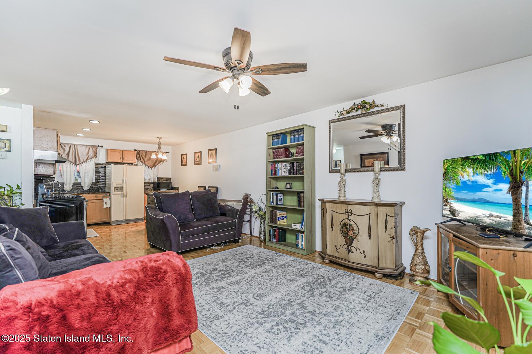 121 Clark Lane, Staten Island, NY, 10304 image 7