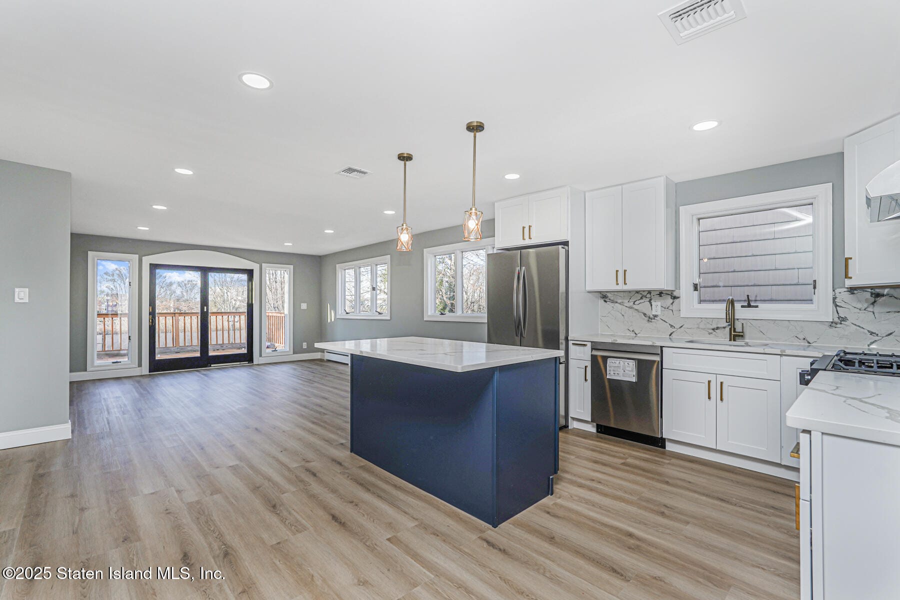 244 Slater Boulevard, Staten Island, NY, 10305 image 16