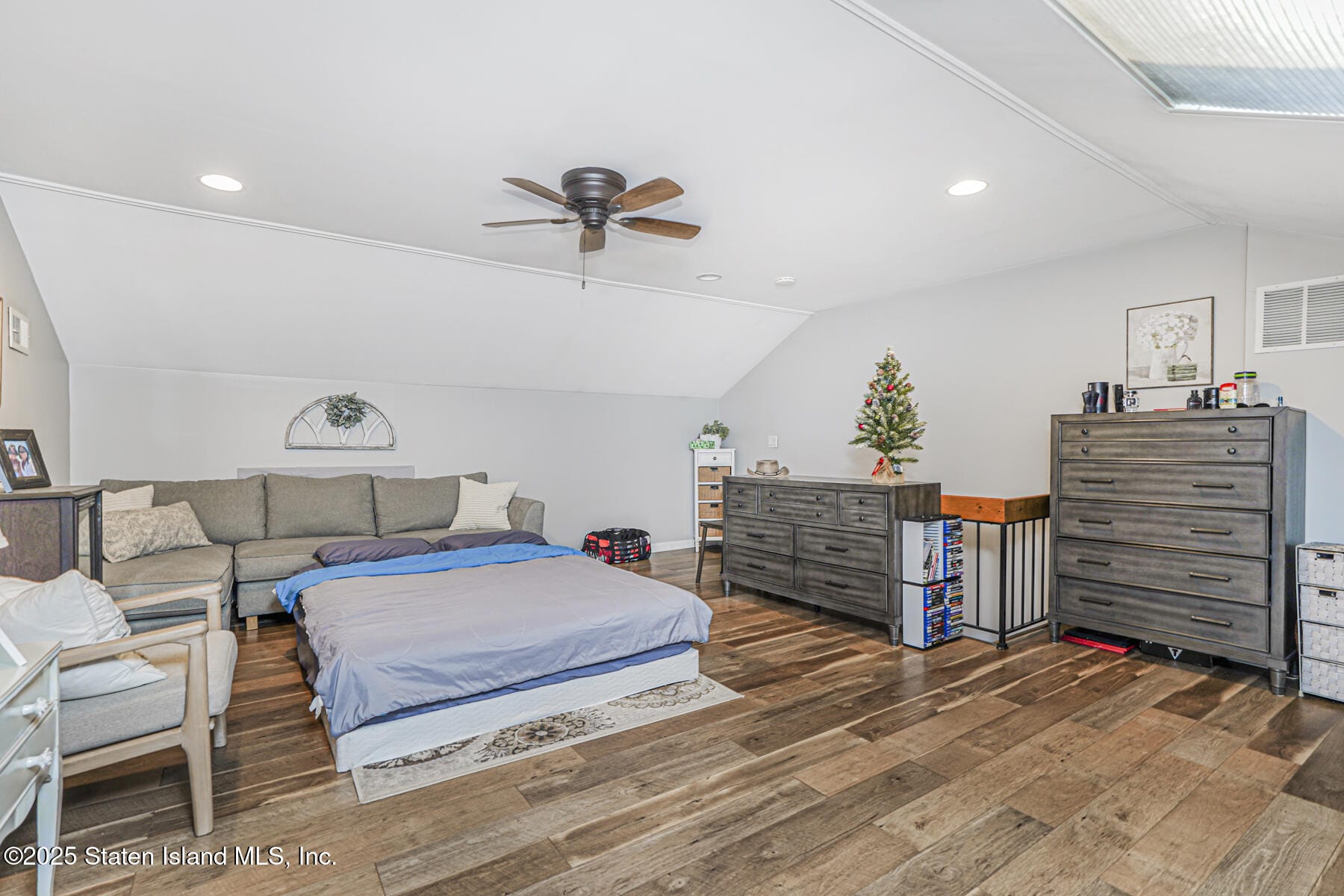 147 Russek Drive, Staten Island, NY, 10312 image 24