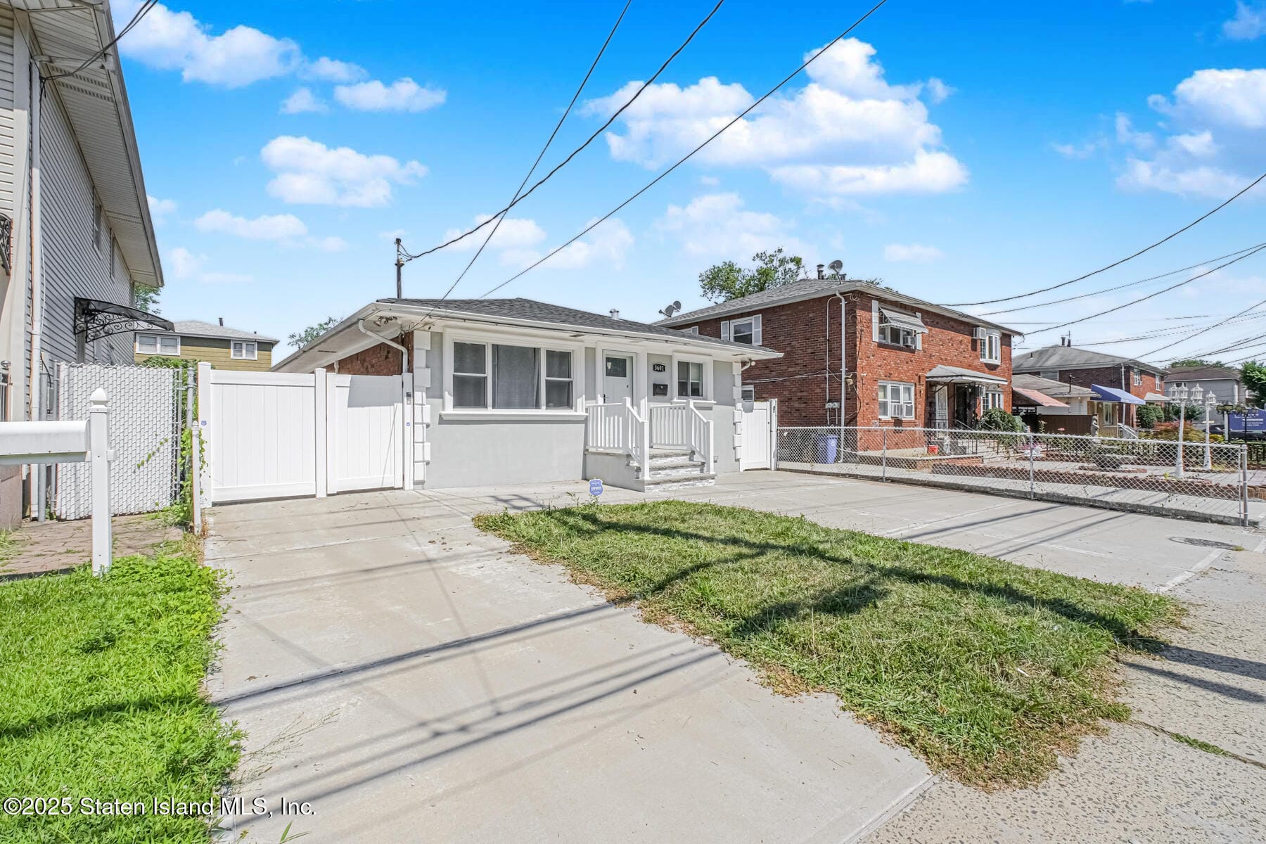 3601 Hylan Boulevard, Staten Island, NY, 10308