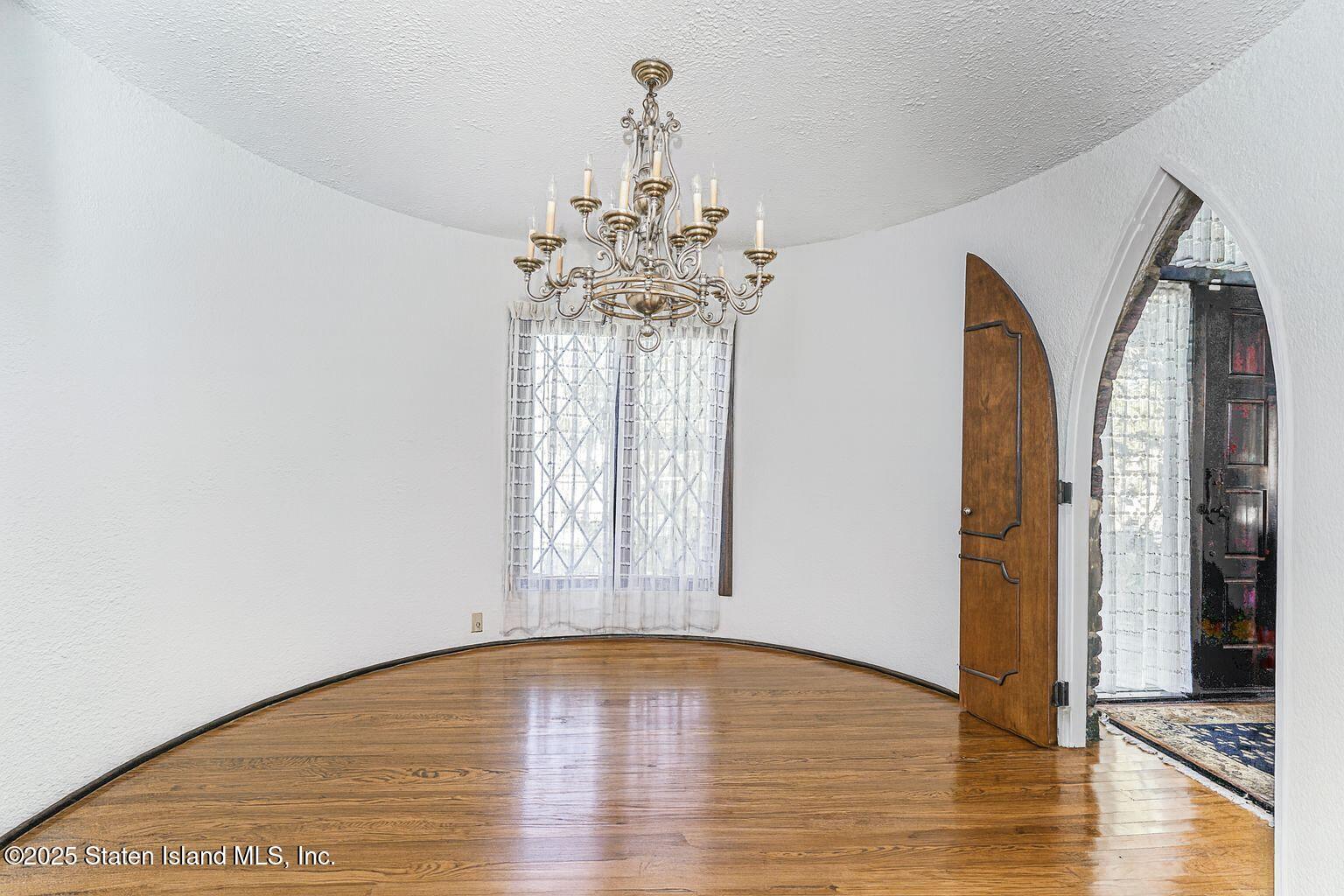 35 Milden Avenue, Staten Island, NY, 10301 image 6