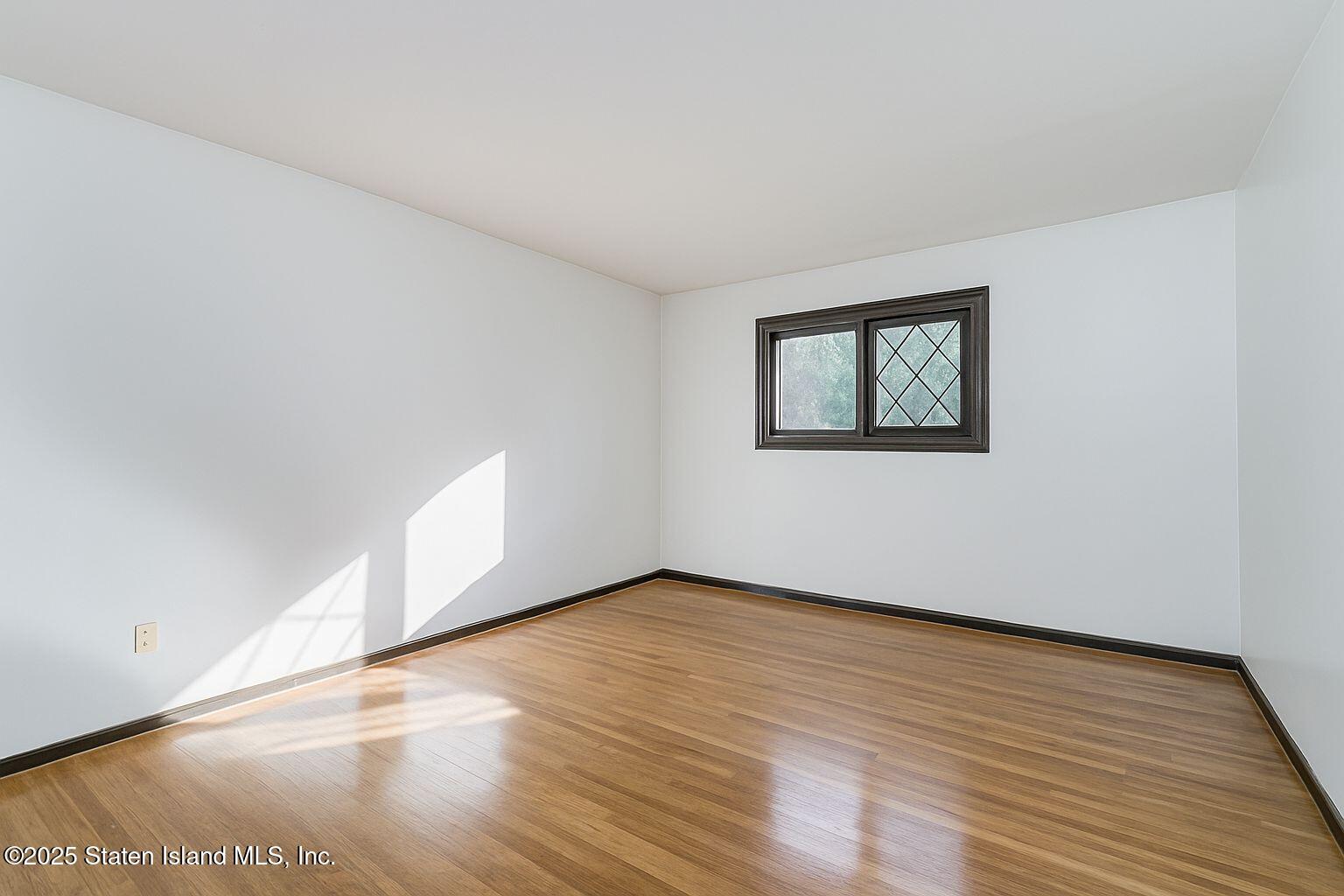 35 Milden Avenue, Staten Island, NY, 10301 image 14