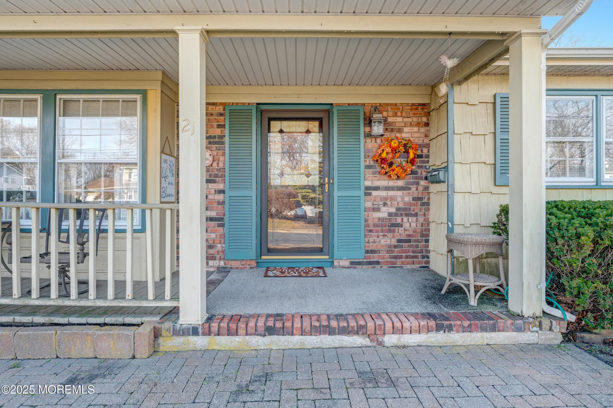 21 Meadowbrook Drive Image 3