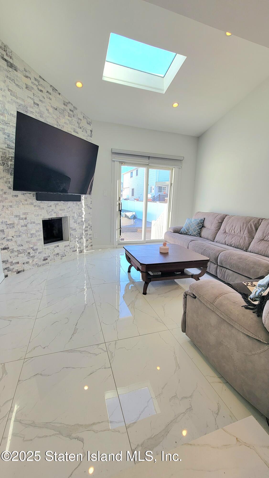 47 Evans Street, Staten Island, NY, 10314 image 24