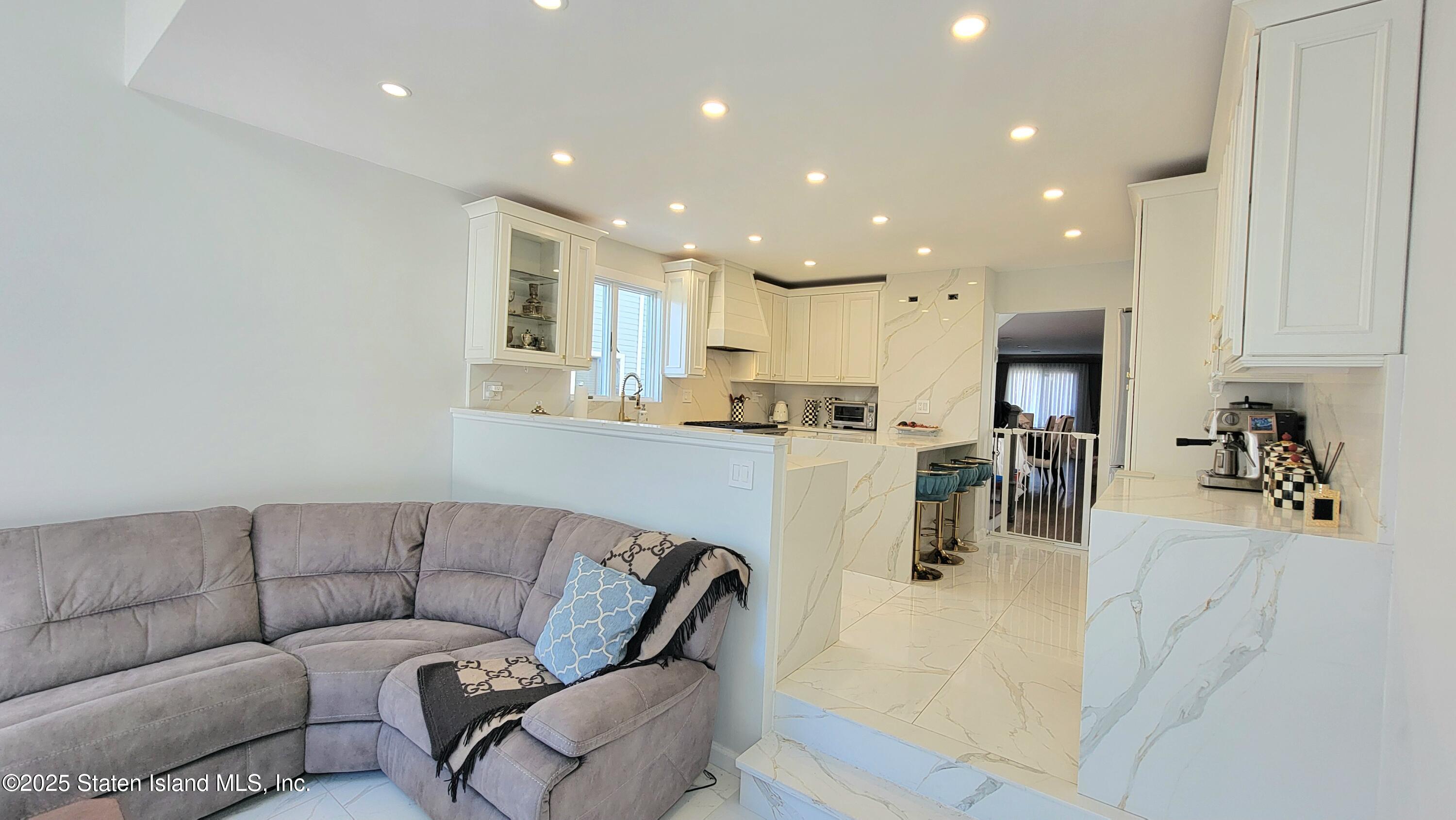 47 Evans Street, Staten Island, NY, 10314 image 23