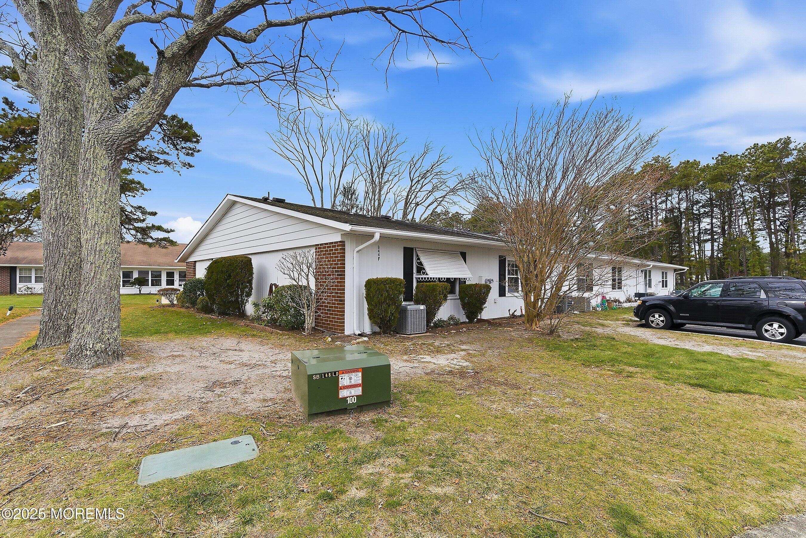 944F Aberdeen Drive Image 2