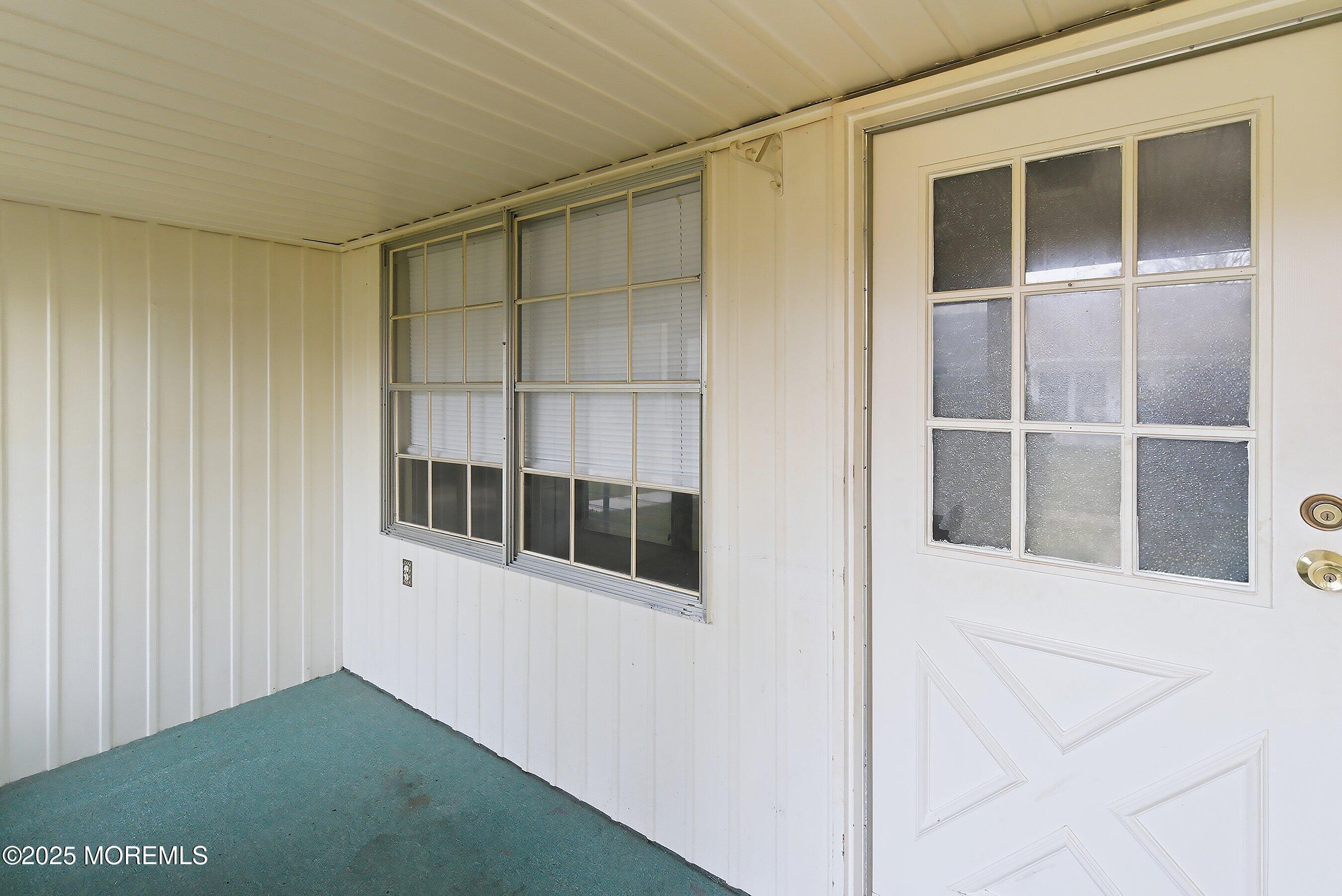 944F Aberdeen Drive Image 3