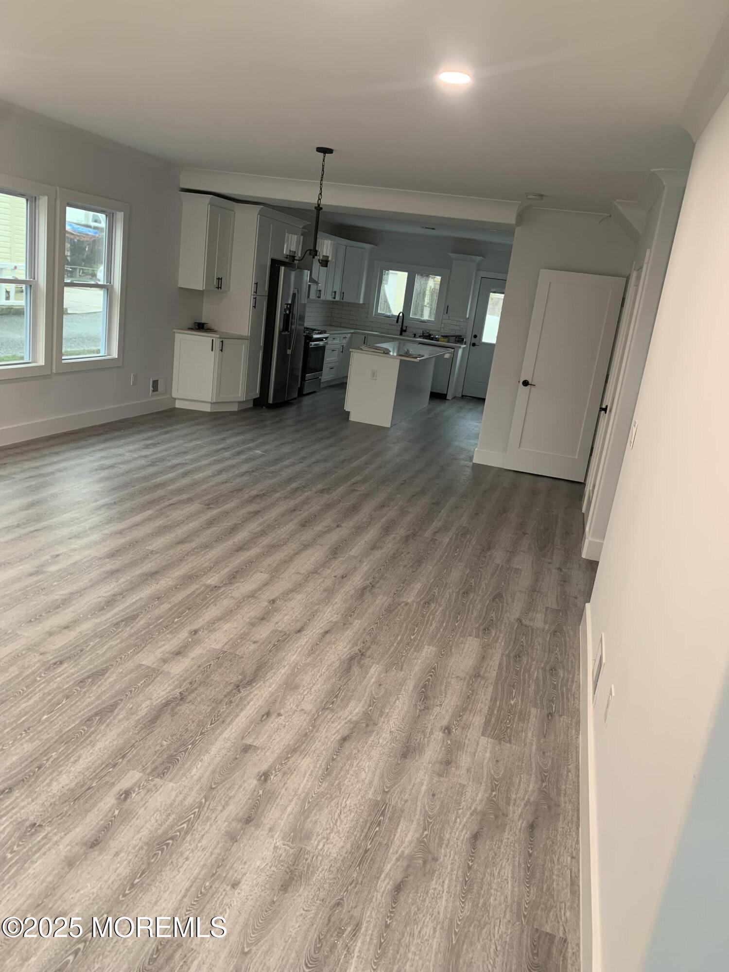 395 Broadway Image 2