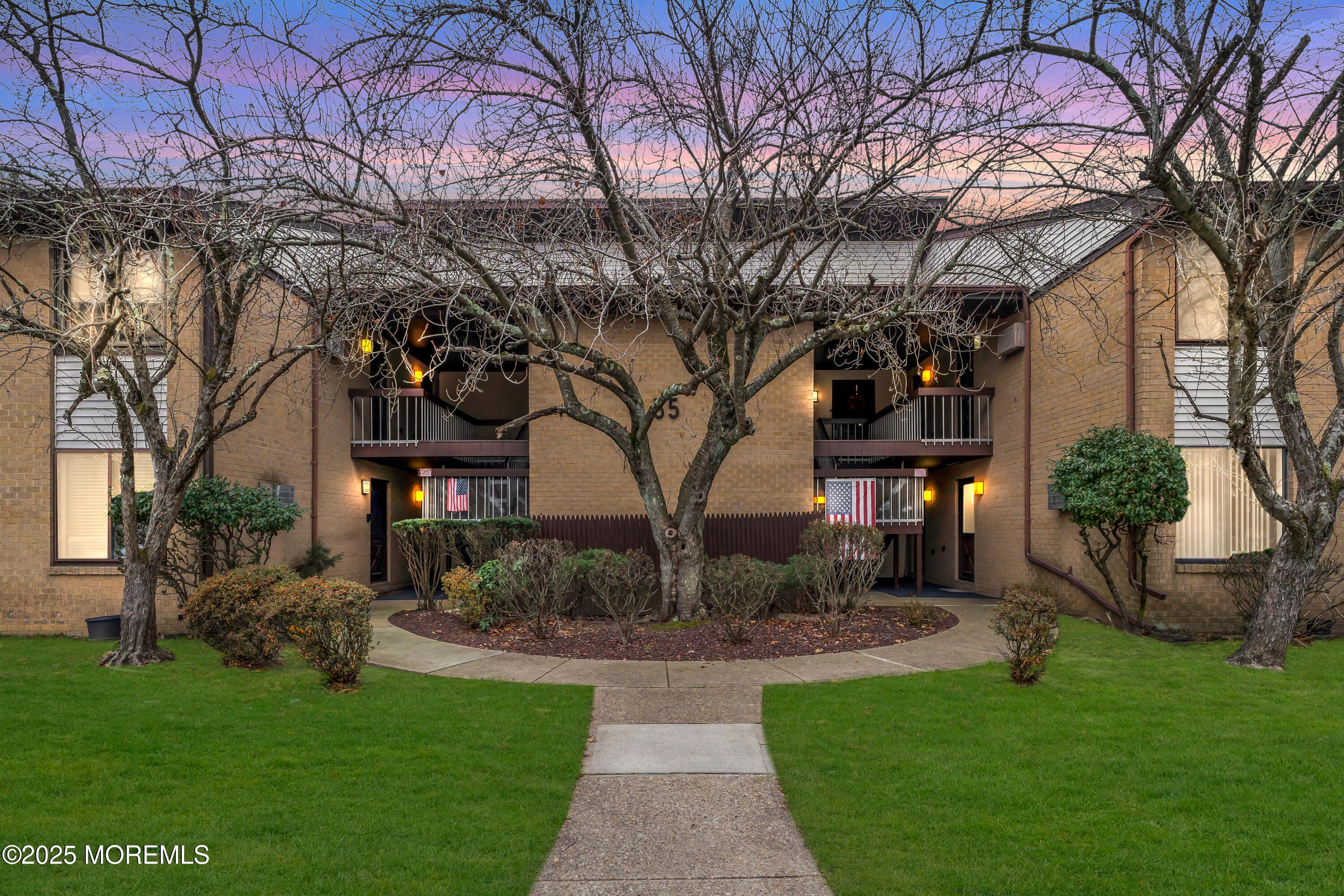 55 Amberly Drive G, Manalapan, NJ, 07726