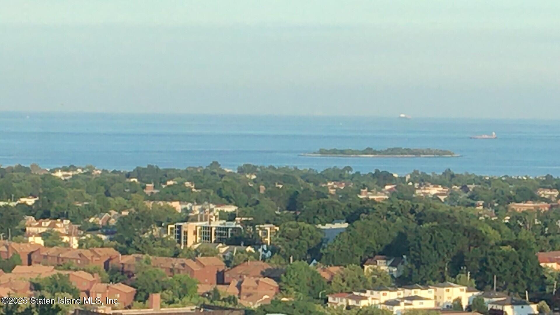 174 Douglas Road Image 2