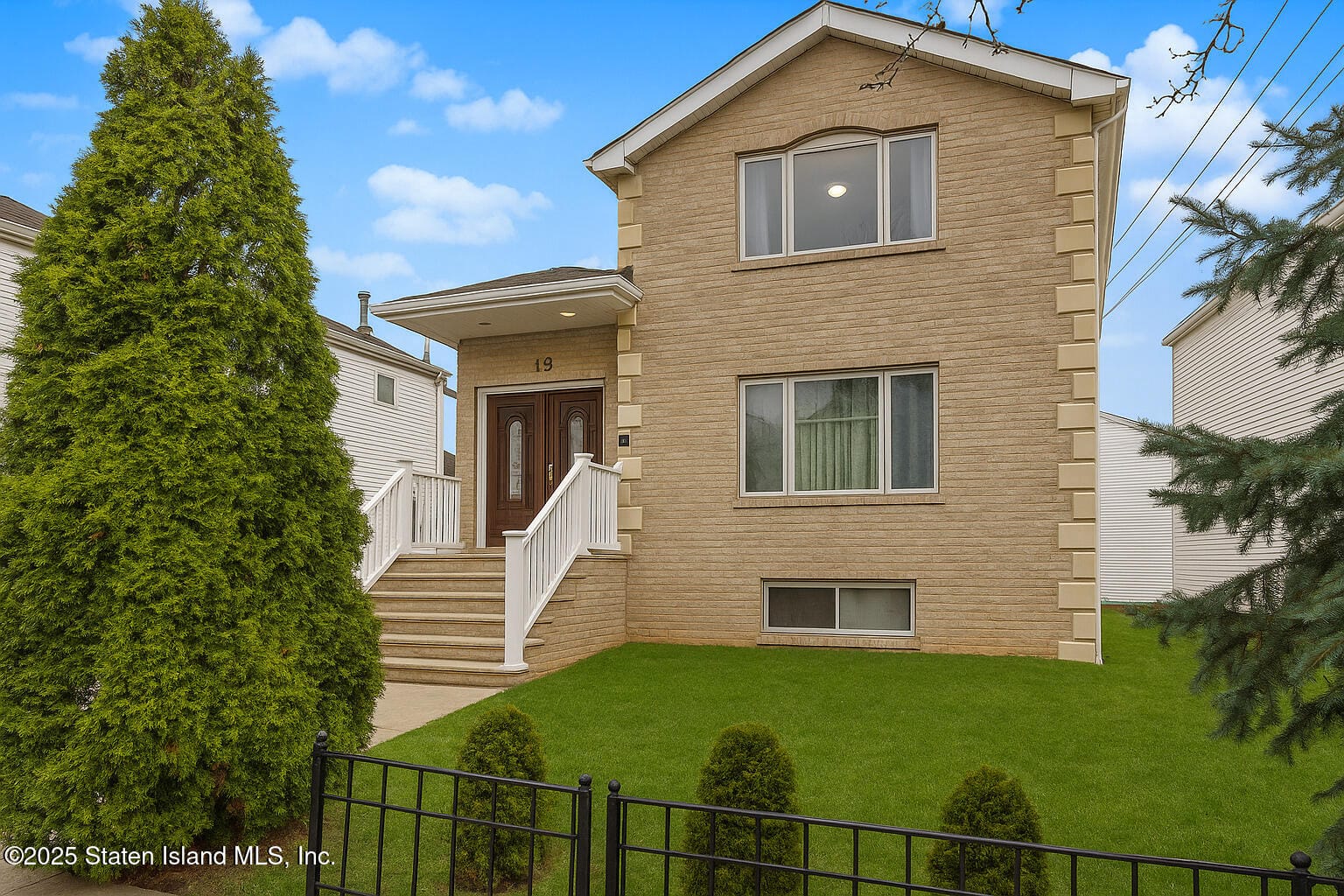 19 Knesel Street Image 2