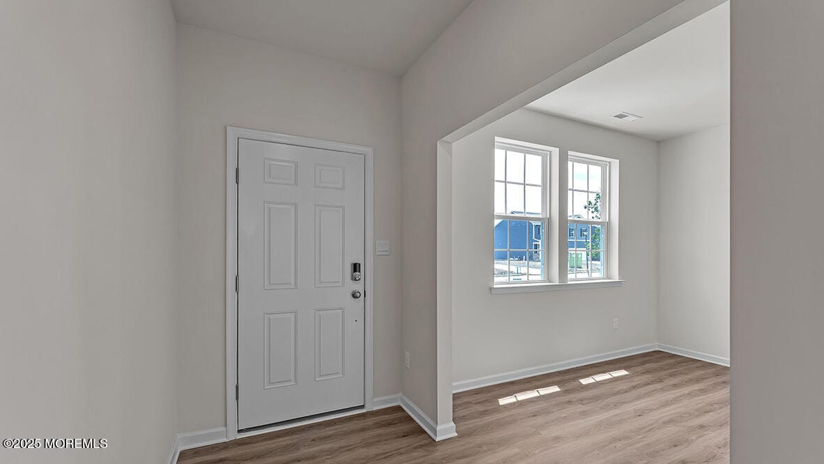 8 Dahlia Court Image 3