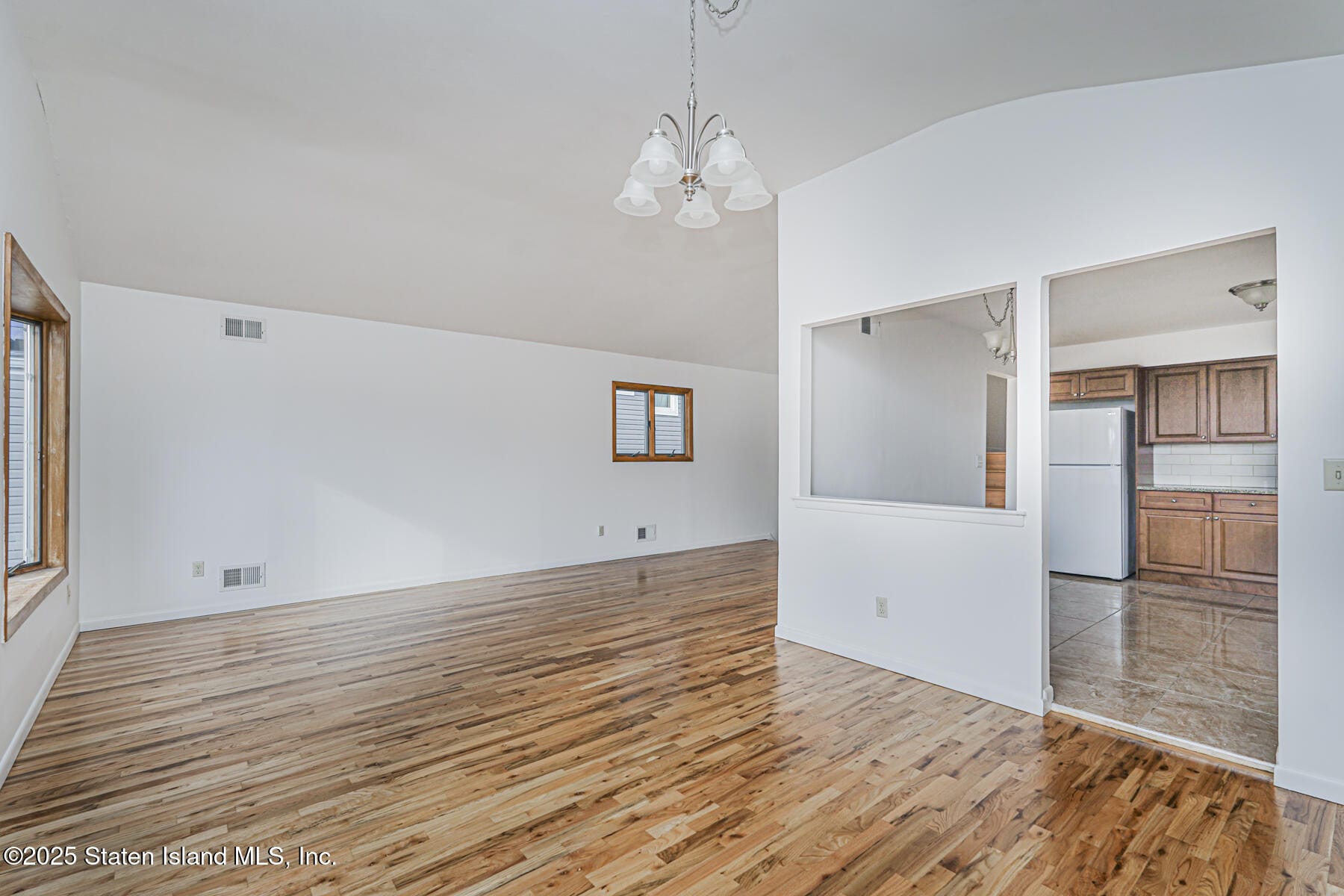 11 Victoria Road Image 5