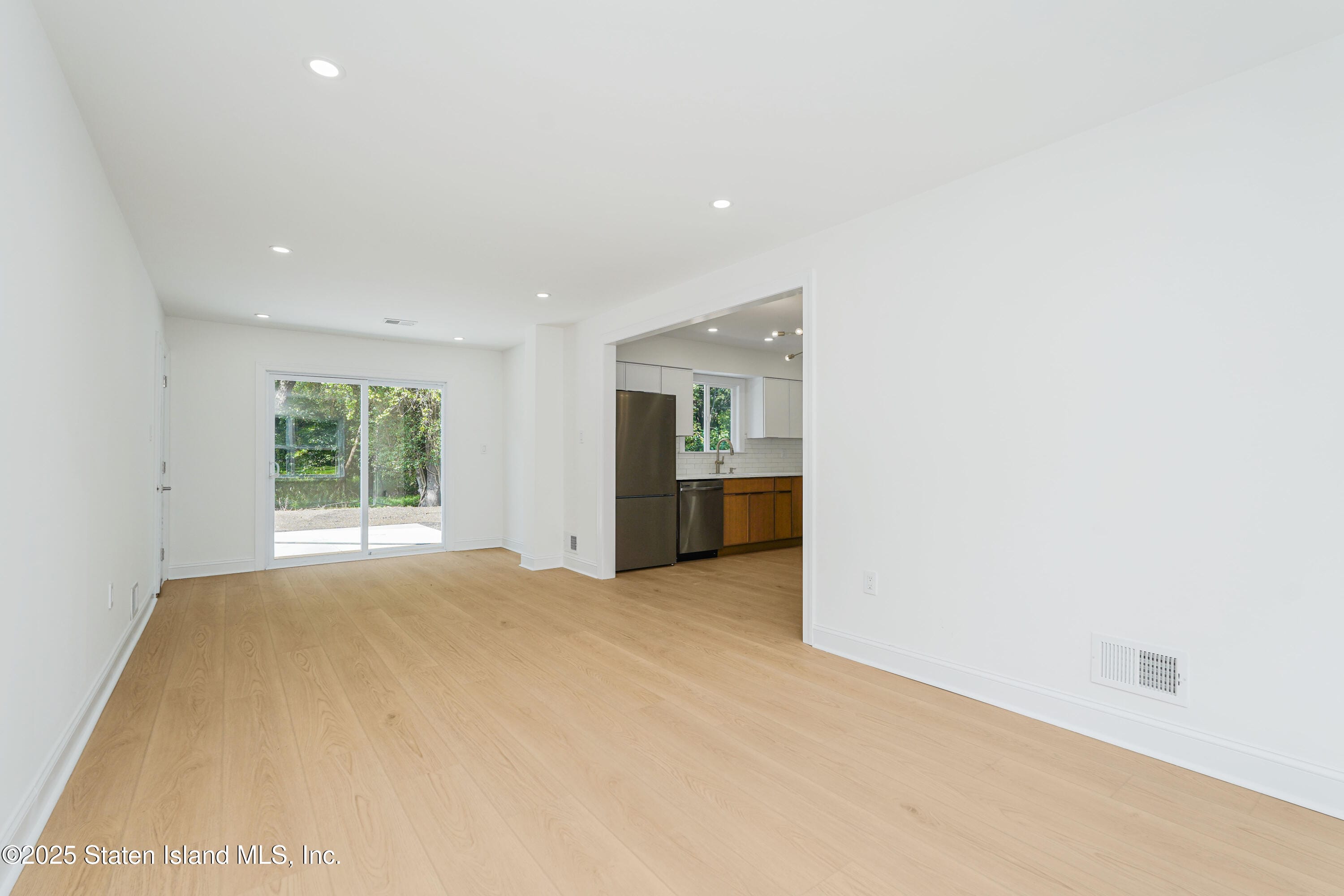 28 Whittier Drive, Manalapan, NJ, 07726 image 27