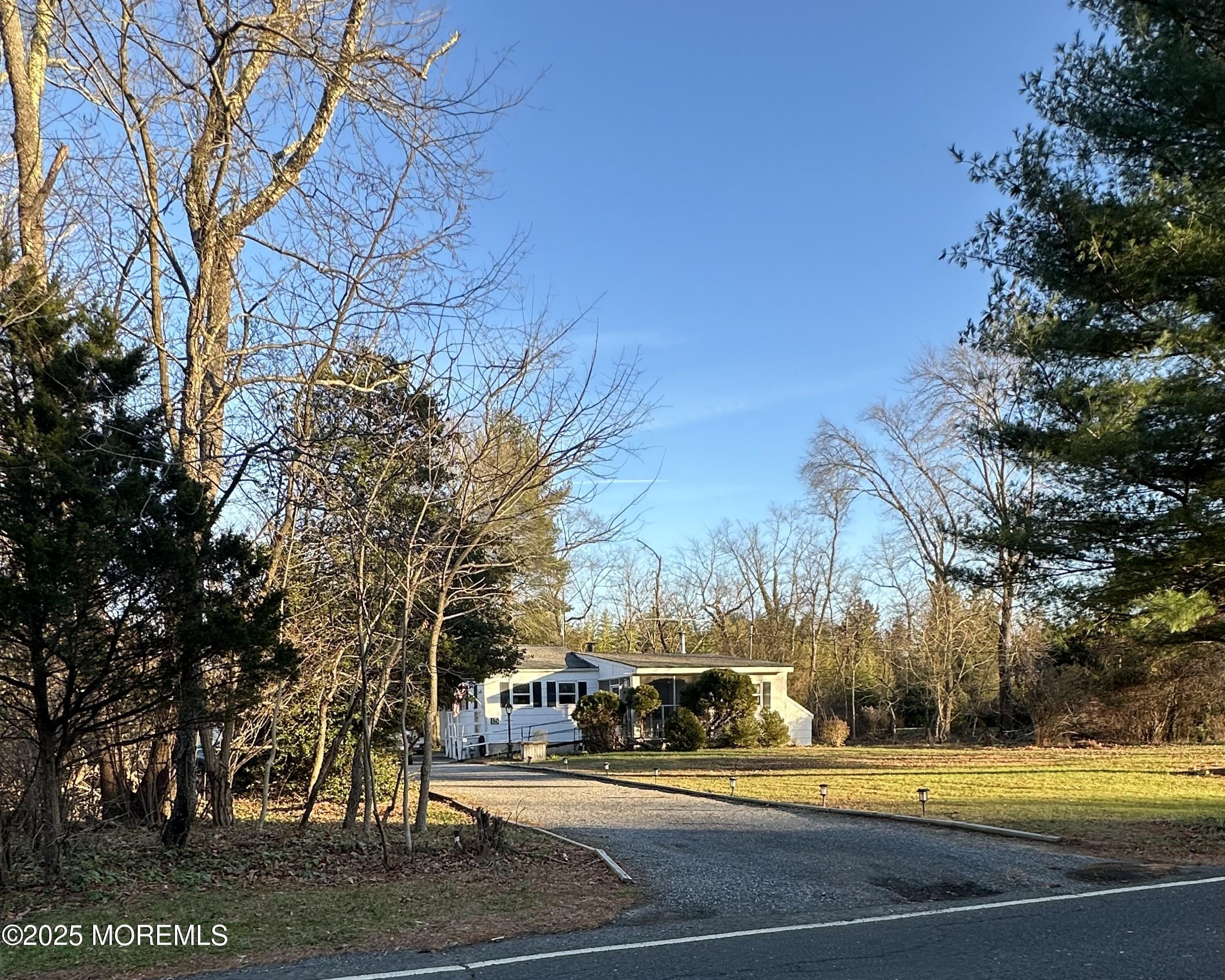 15 Georgia Tavern Road, Farmingdale, NJ, 07727 image 17