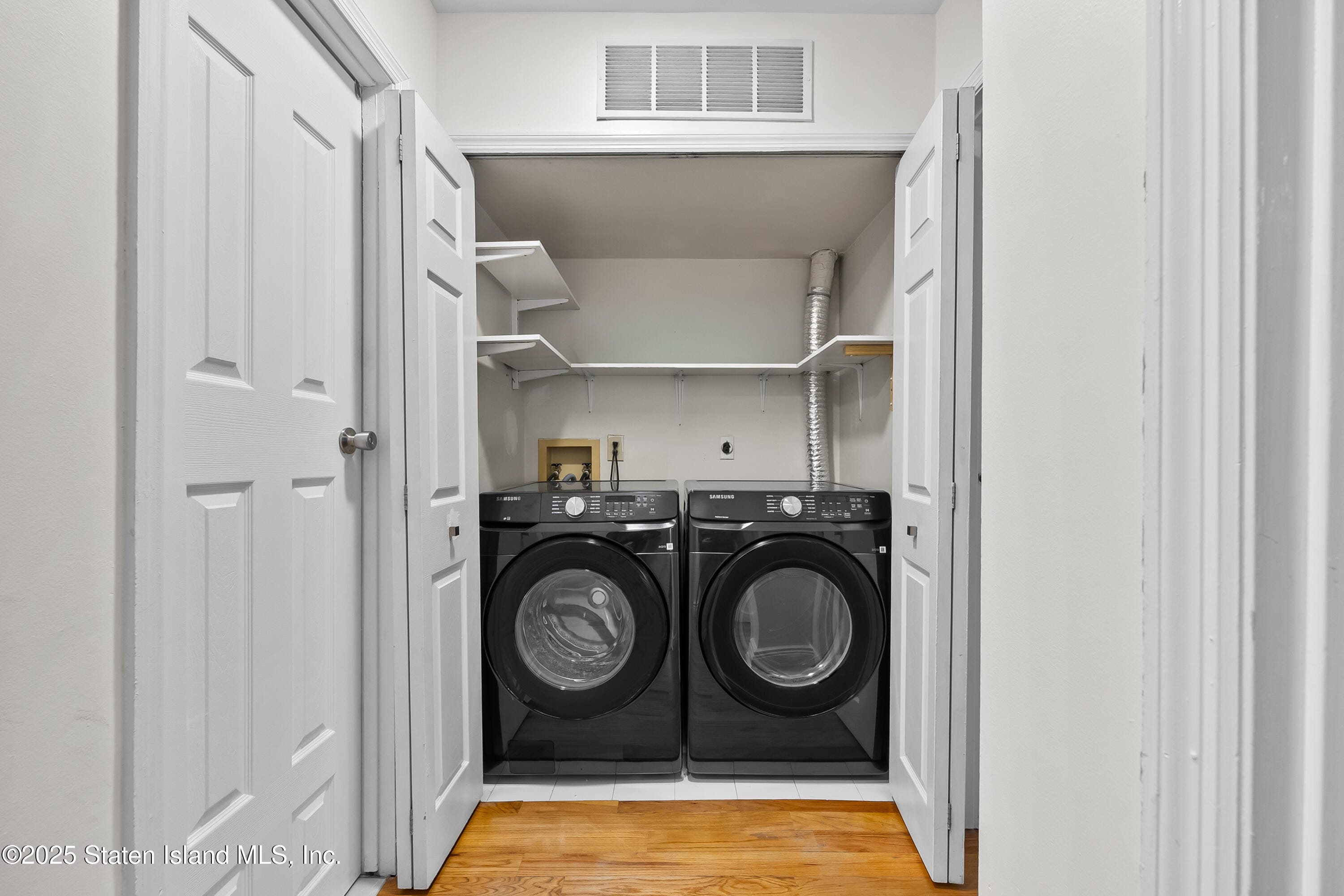 512 Ilyssa Way, Staten Island, NY, 10312 image 24