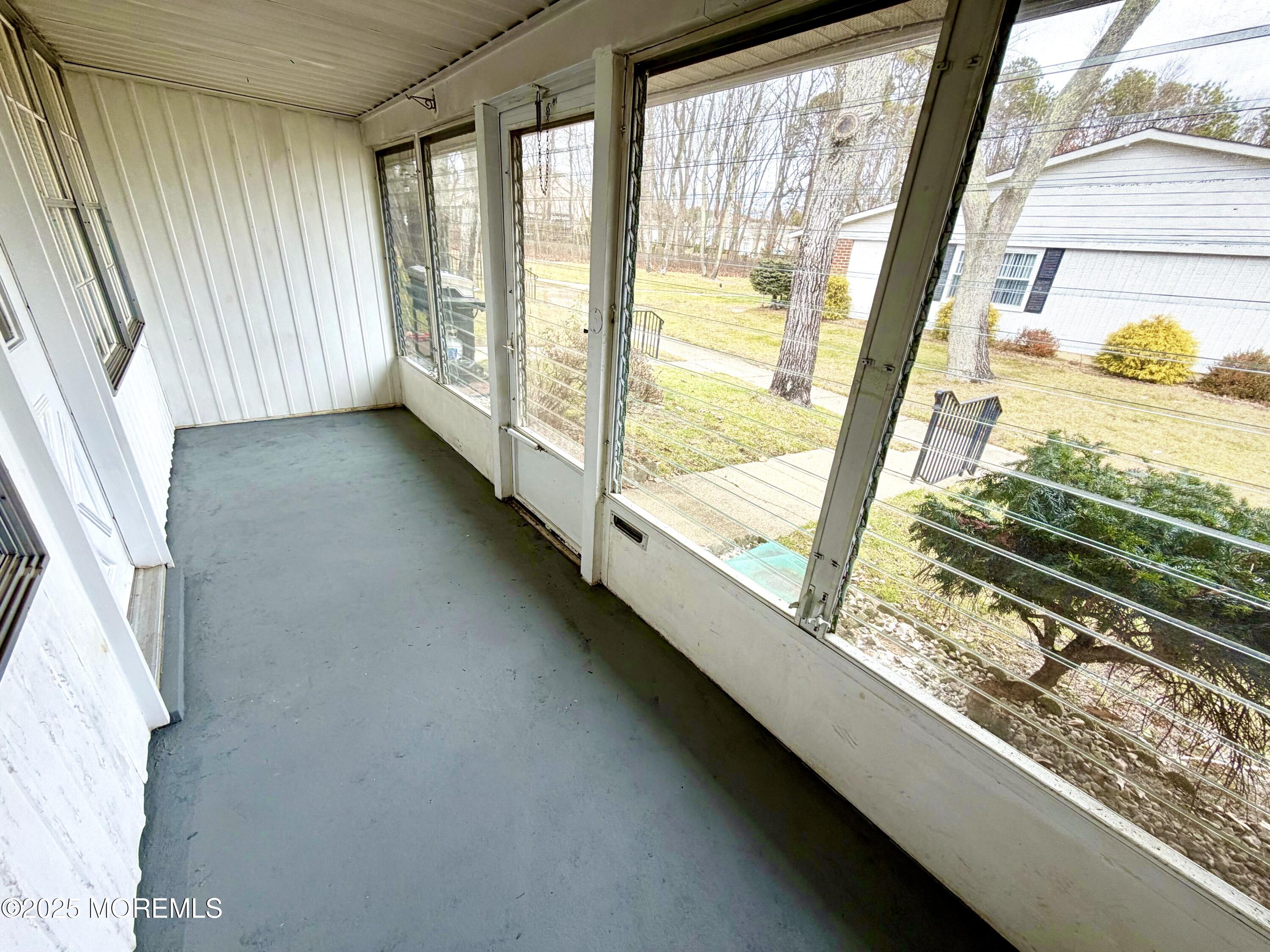 842B Inverness Court Image 2