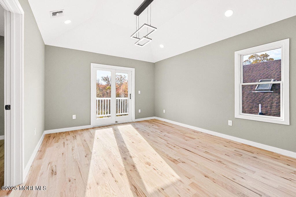 940 Grove Avenue, South Amboy, NJ, 08879 image 29