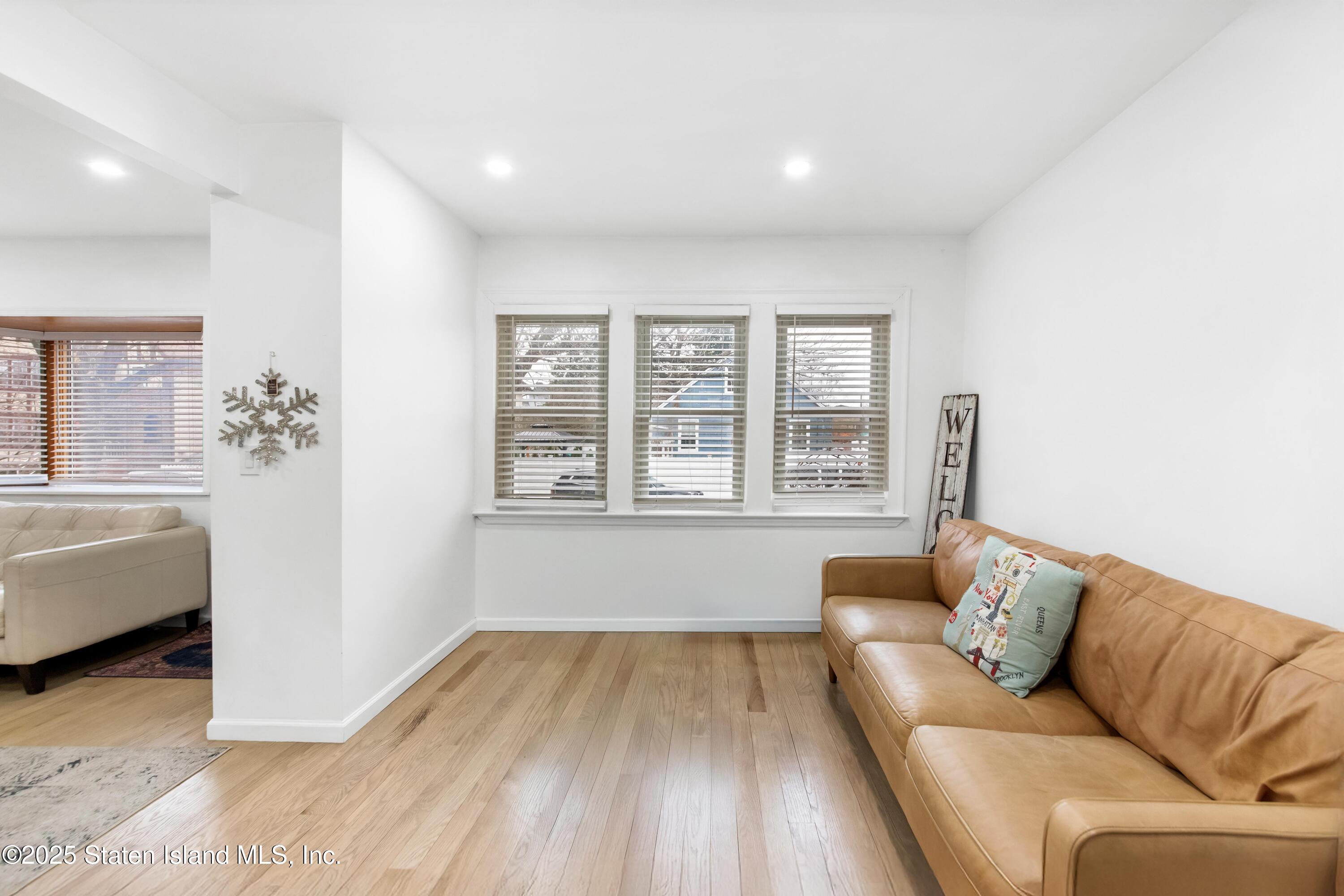 65 Floyd Street Image 4