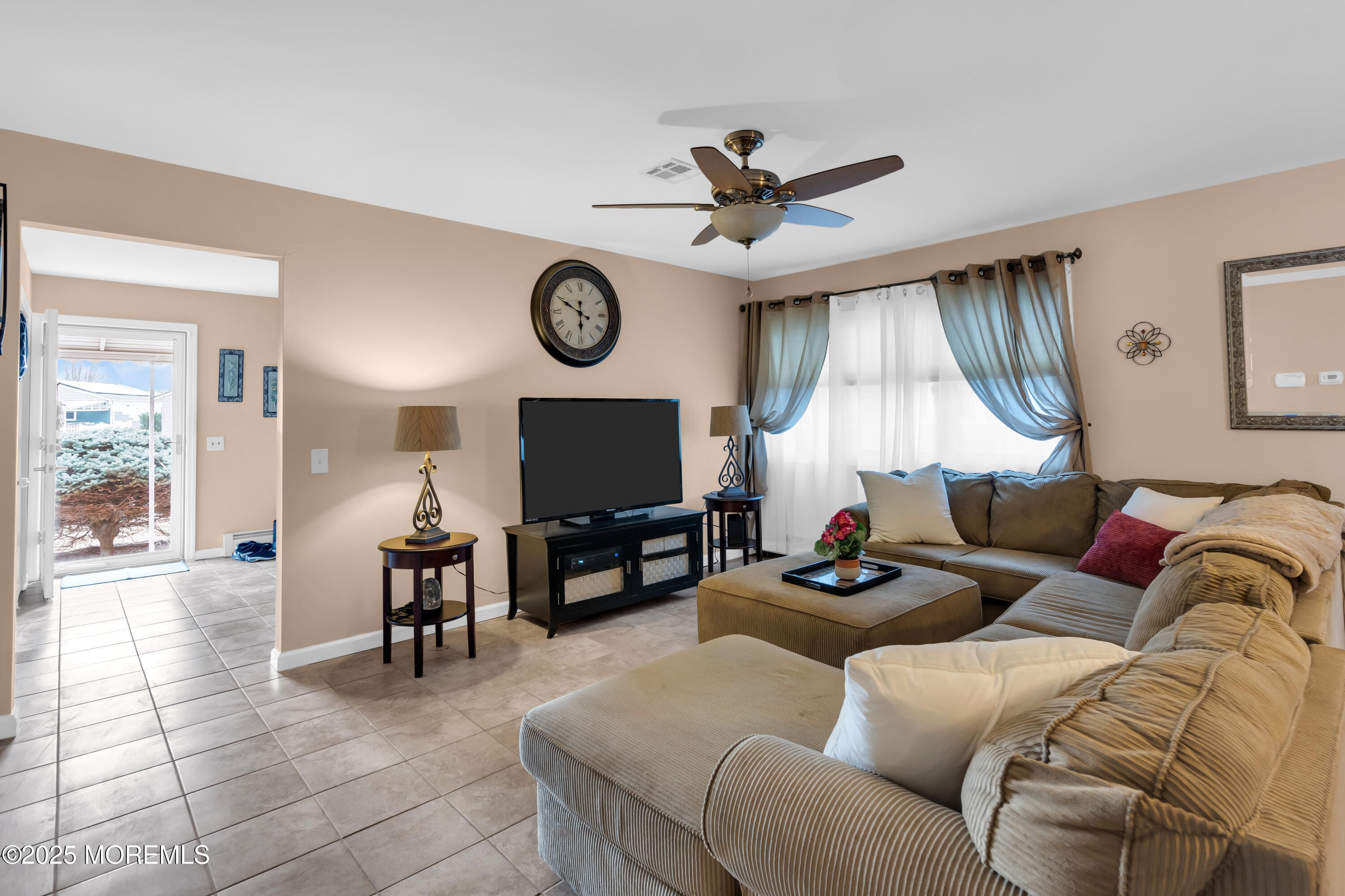 8 Merrilee Lane Image 5