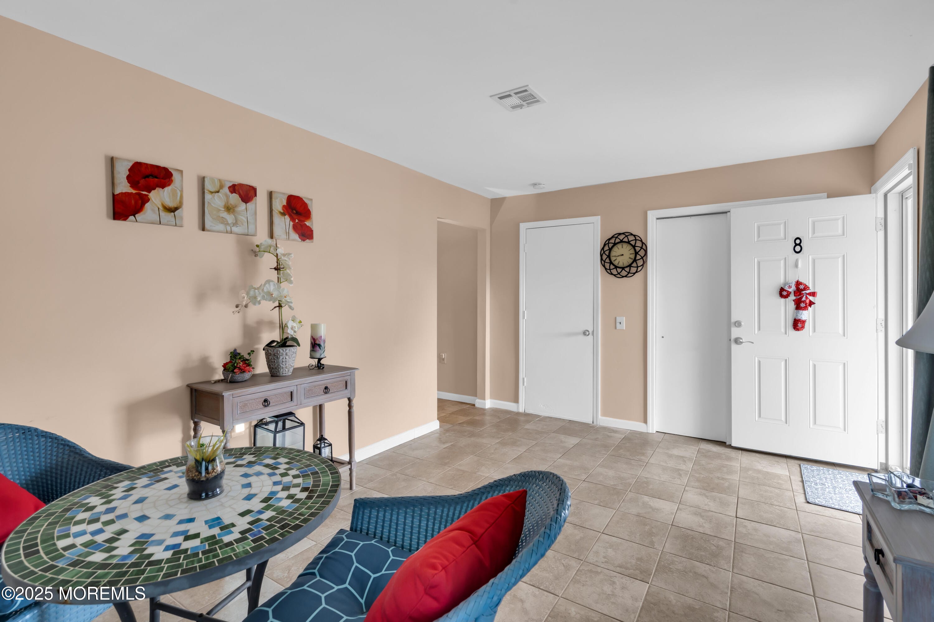 8 Merrilee Lane Image 4