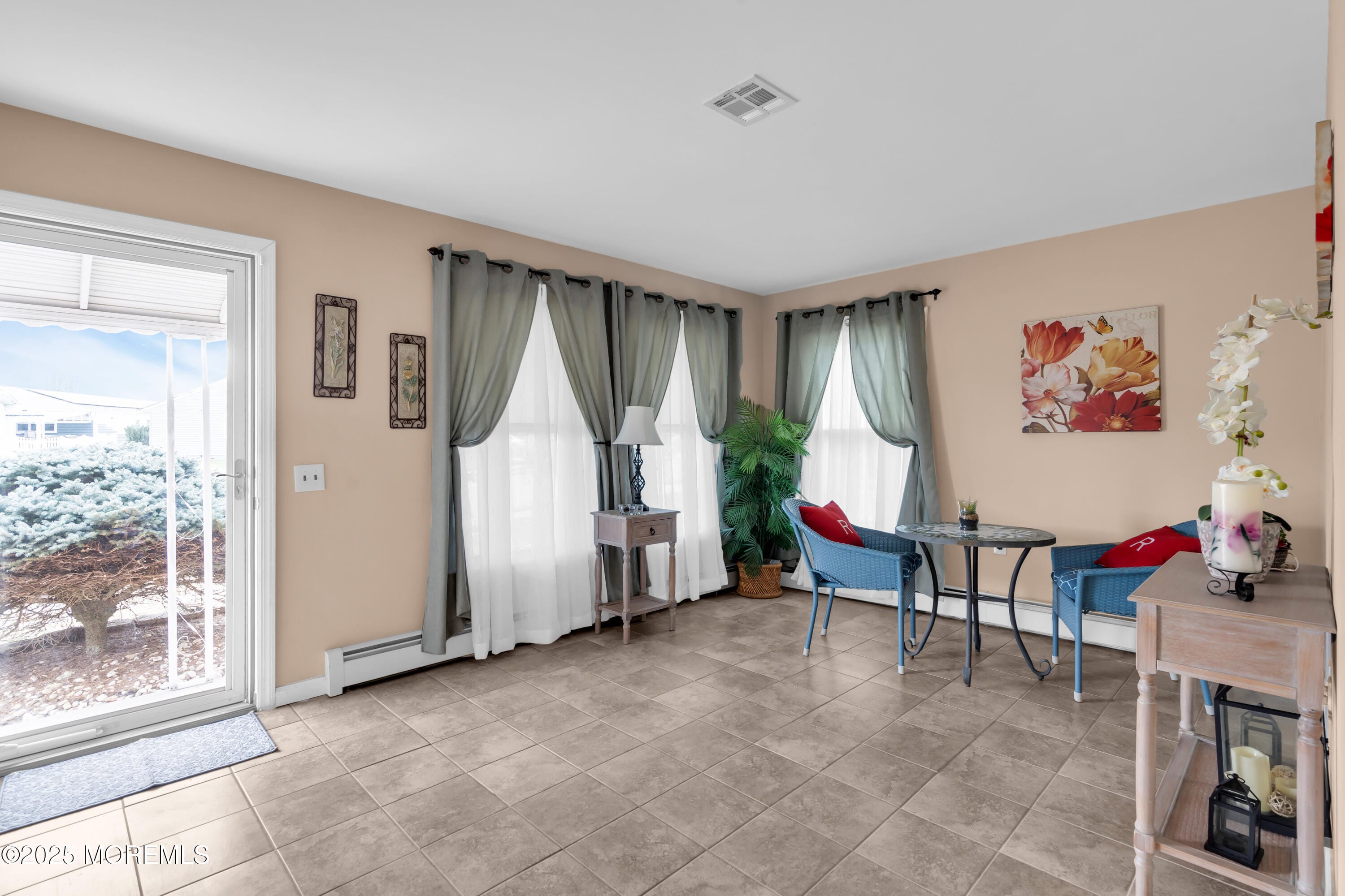 8 Merrilee Lane Image 3