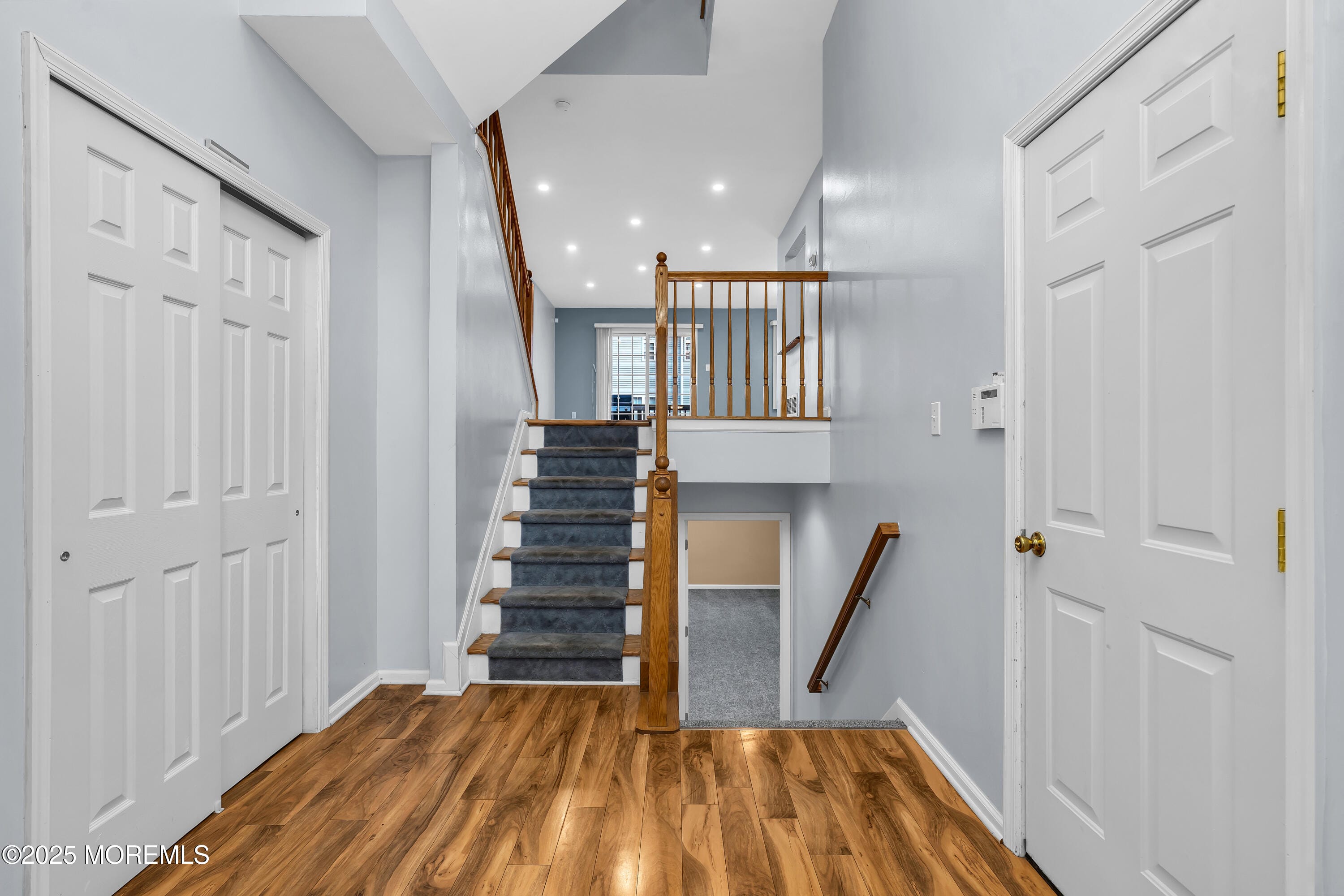 18 Bridgepointe Drive 207 Image 5