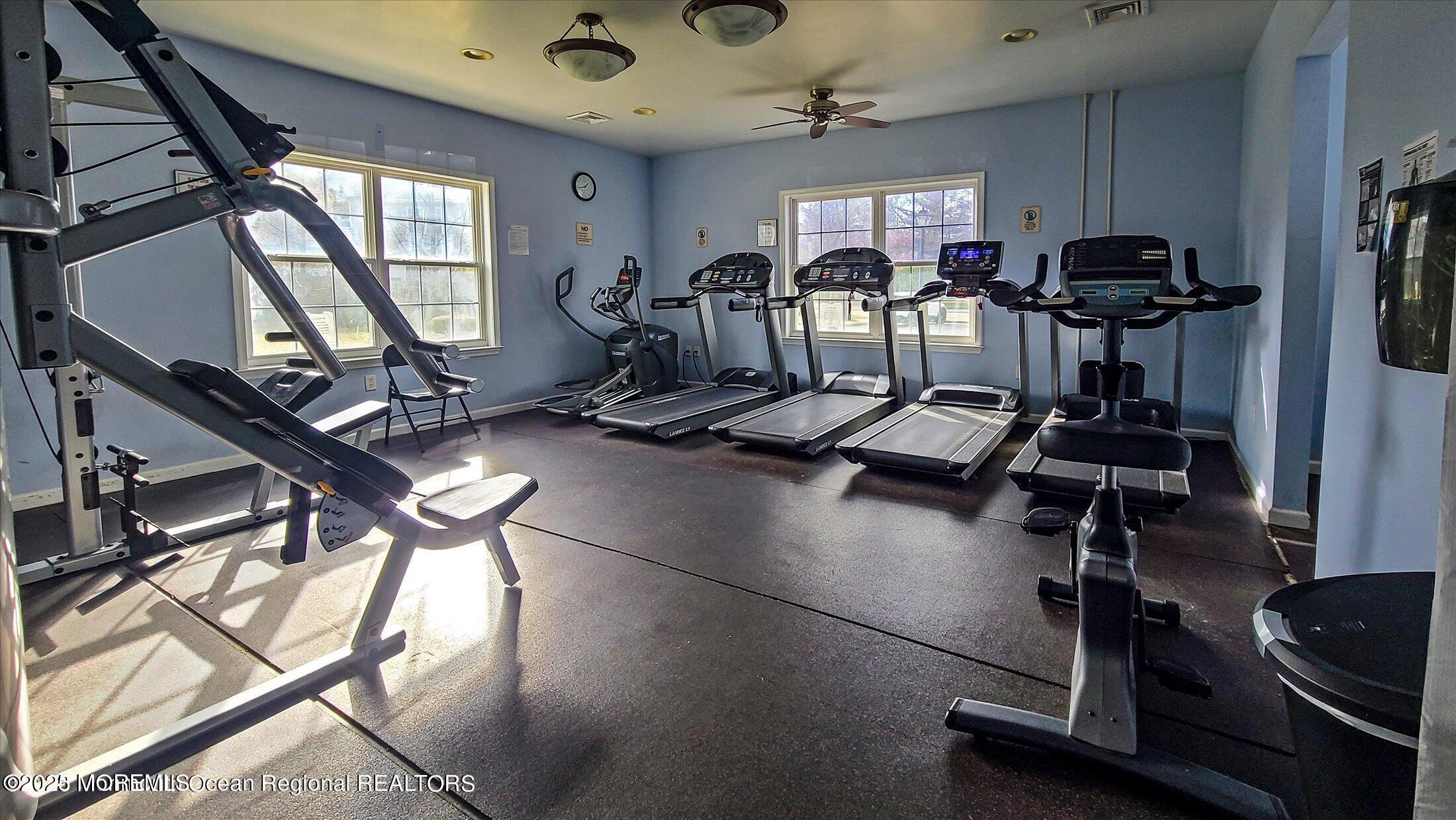 18 Bridgepointe Drive 207, South Amboy, NJ, 08879 image 48