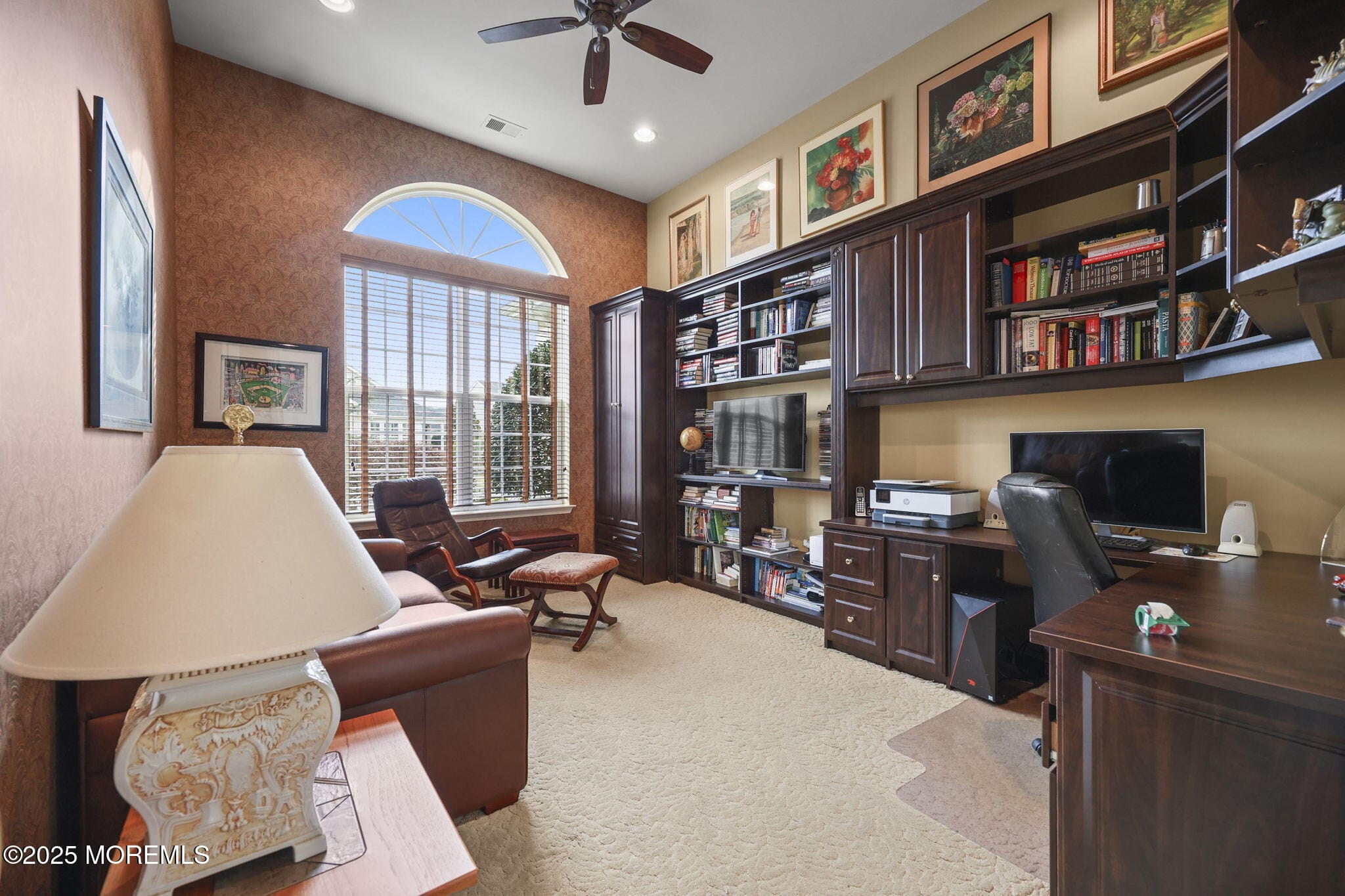 10 Pink Star Court Image 5