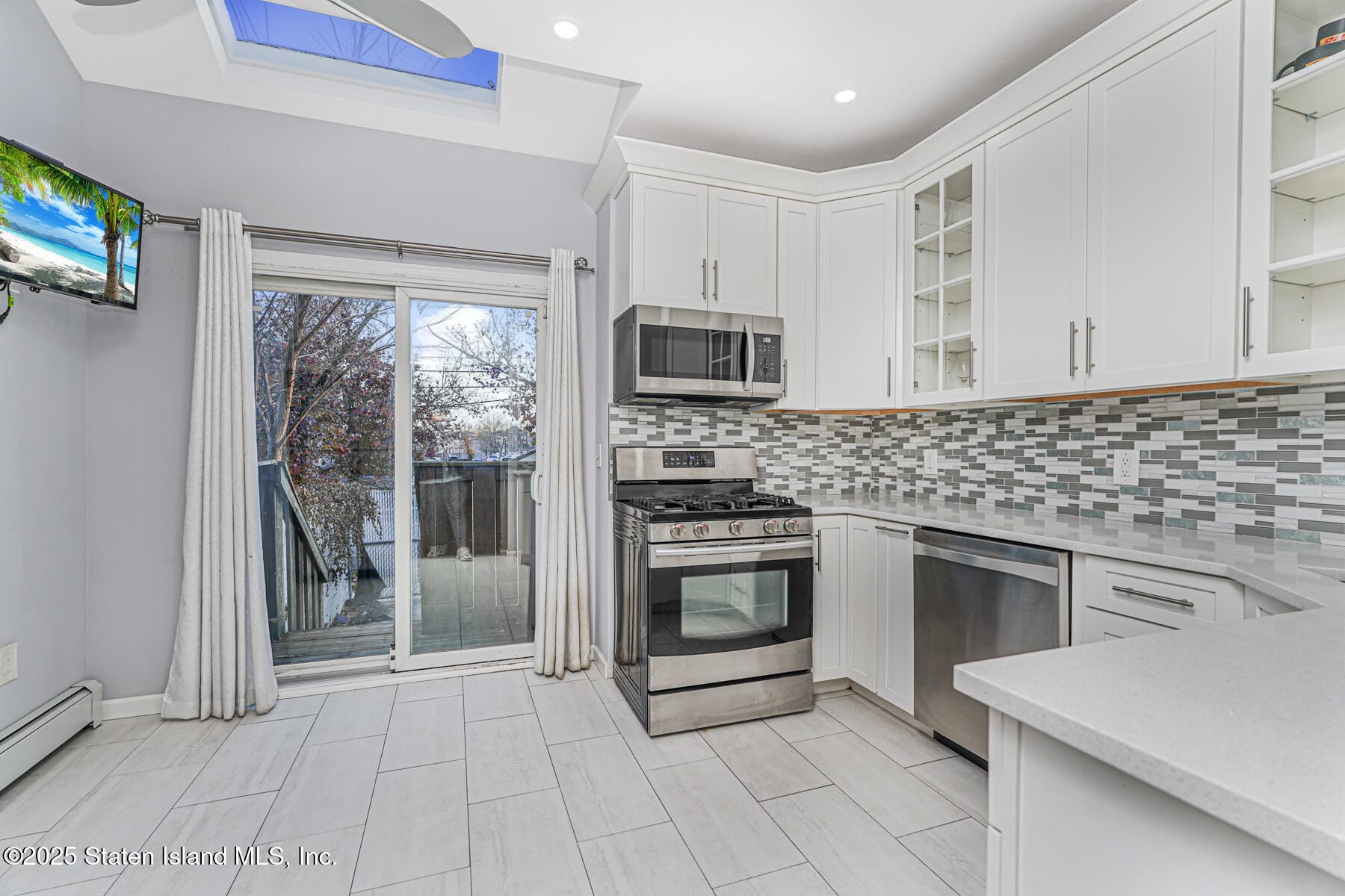 41 Crown Court, Staten Island, NY, 10312 image 10