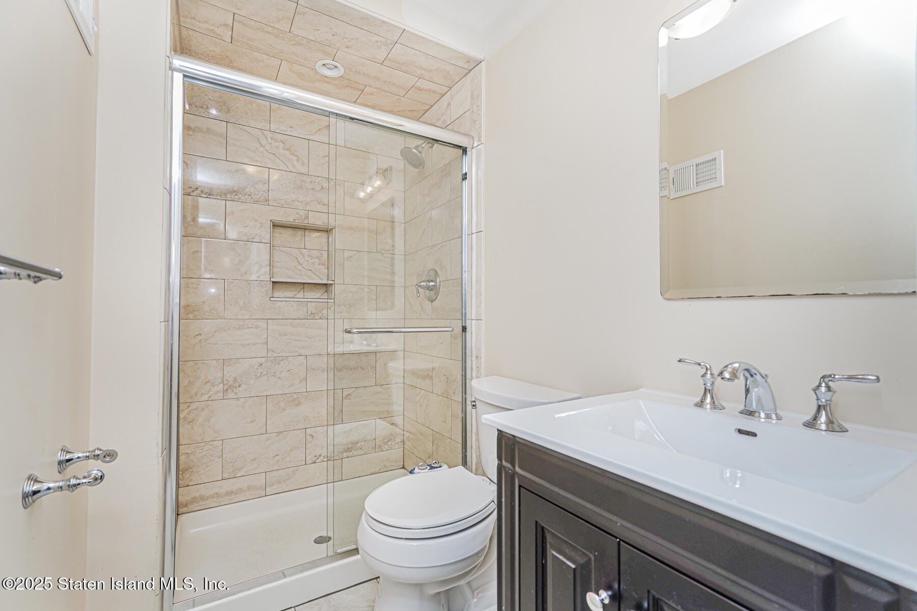 41 Crown Court, Staten Island, NY, 10312 image 15