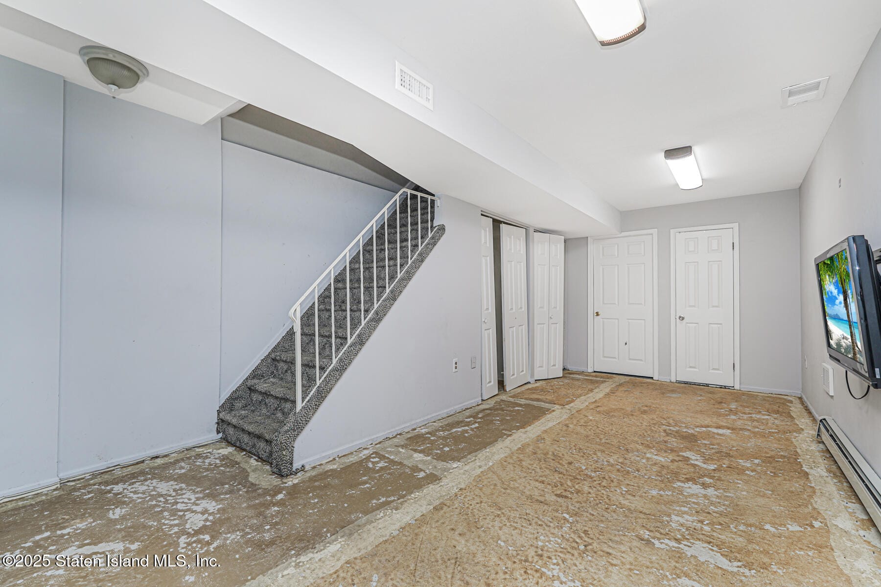 41 Crown Court, Staten Island, NY, 10312 image 16