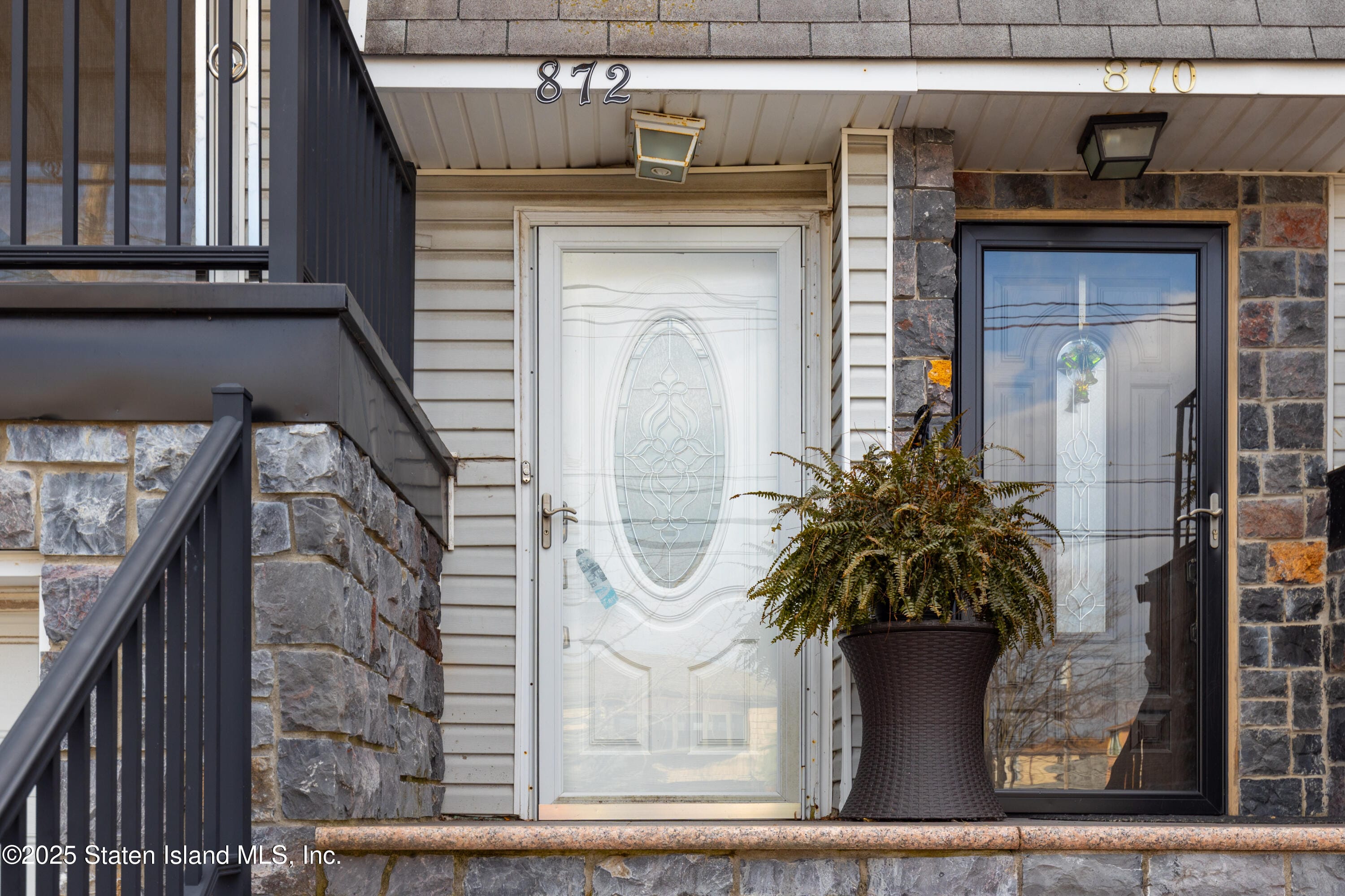 872 Tysens Lane Image 4