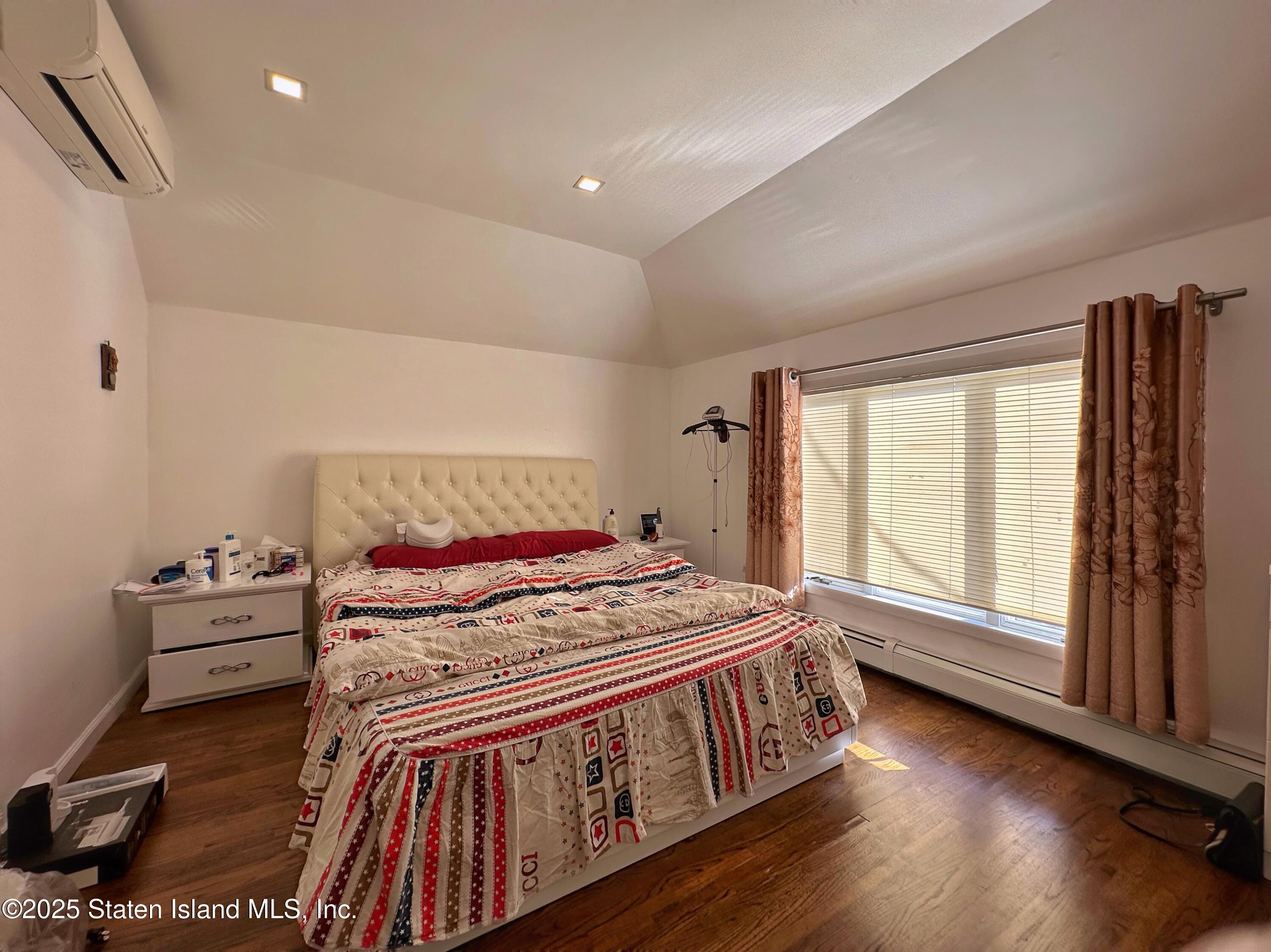 11 Father Capodanno Boulevard, Staten Island, NY, 10305 image 13